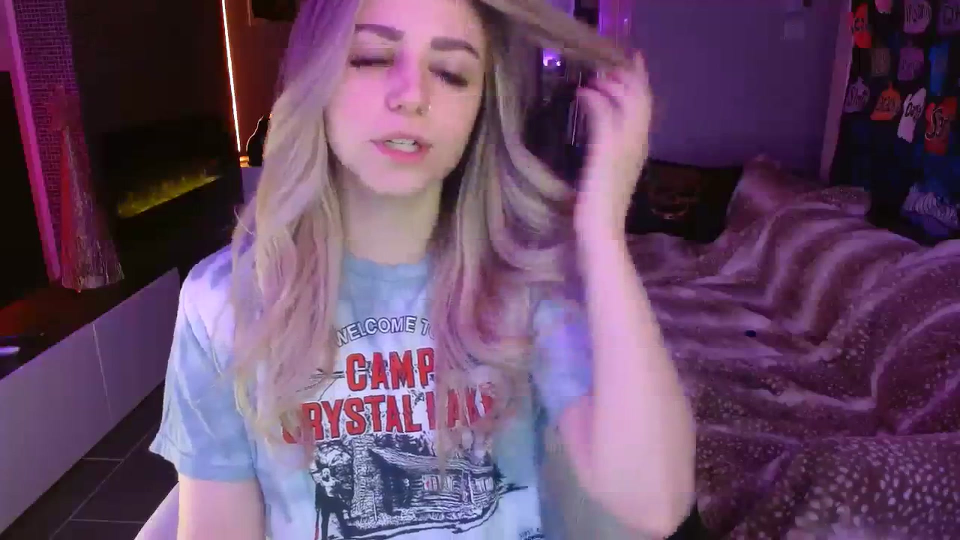 Gallery image thumbnail from Serafina's myfreecams stream on, 11/30/2023, 03:25 image 3 of 20