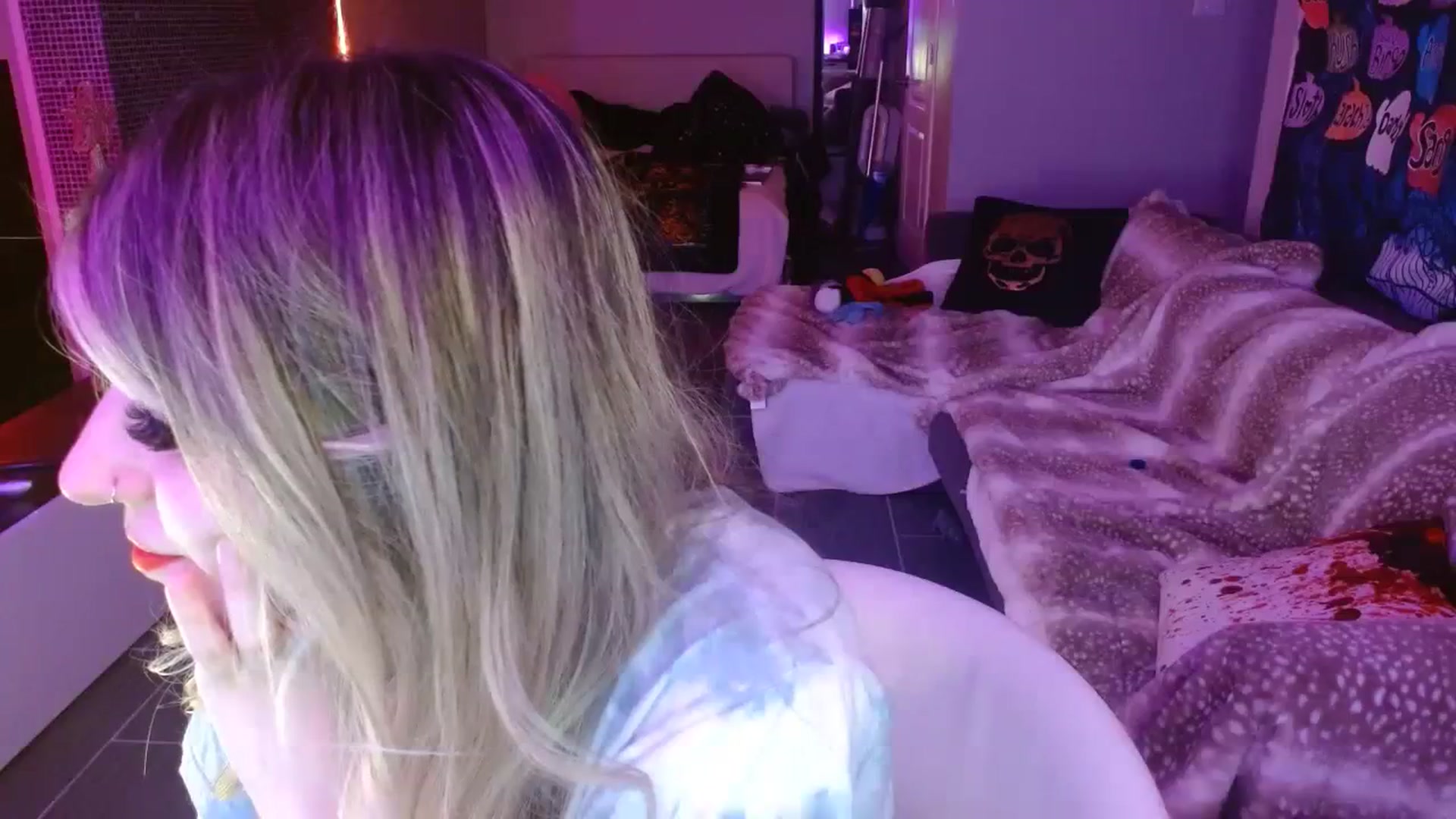 Gallery image thumbnail from Serafina's myfreecams stream on, 11/30/2023, 04:49 image 18 of 20