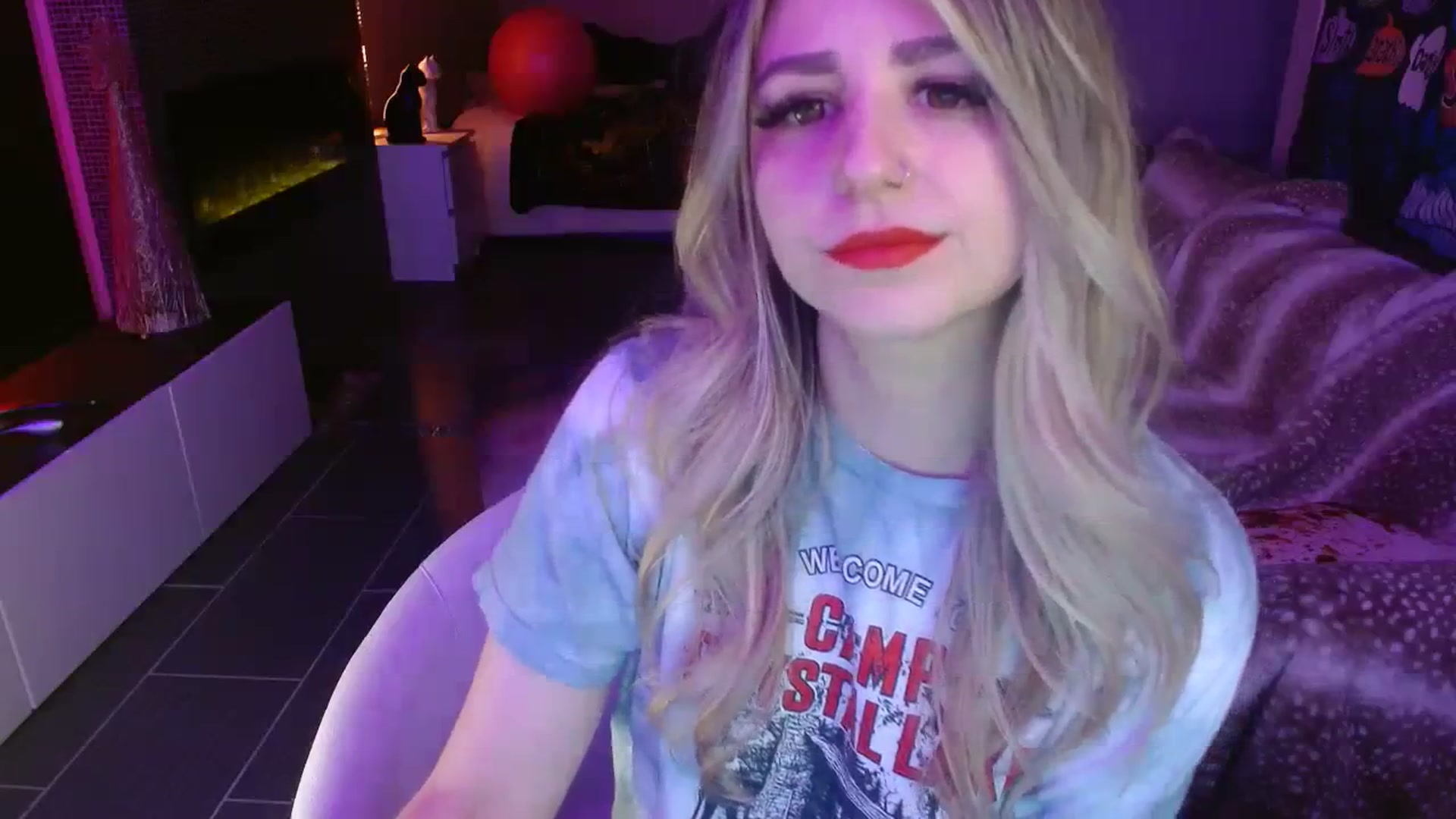 Gallery image thumbnail from Serafina's myfreecams stream on, 11/30/2023, 06:18 image 16 of 20