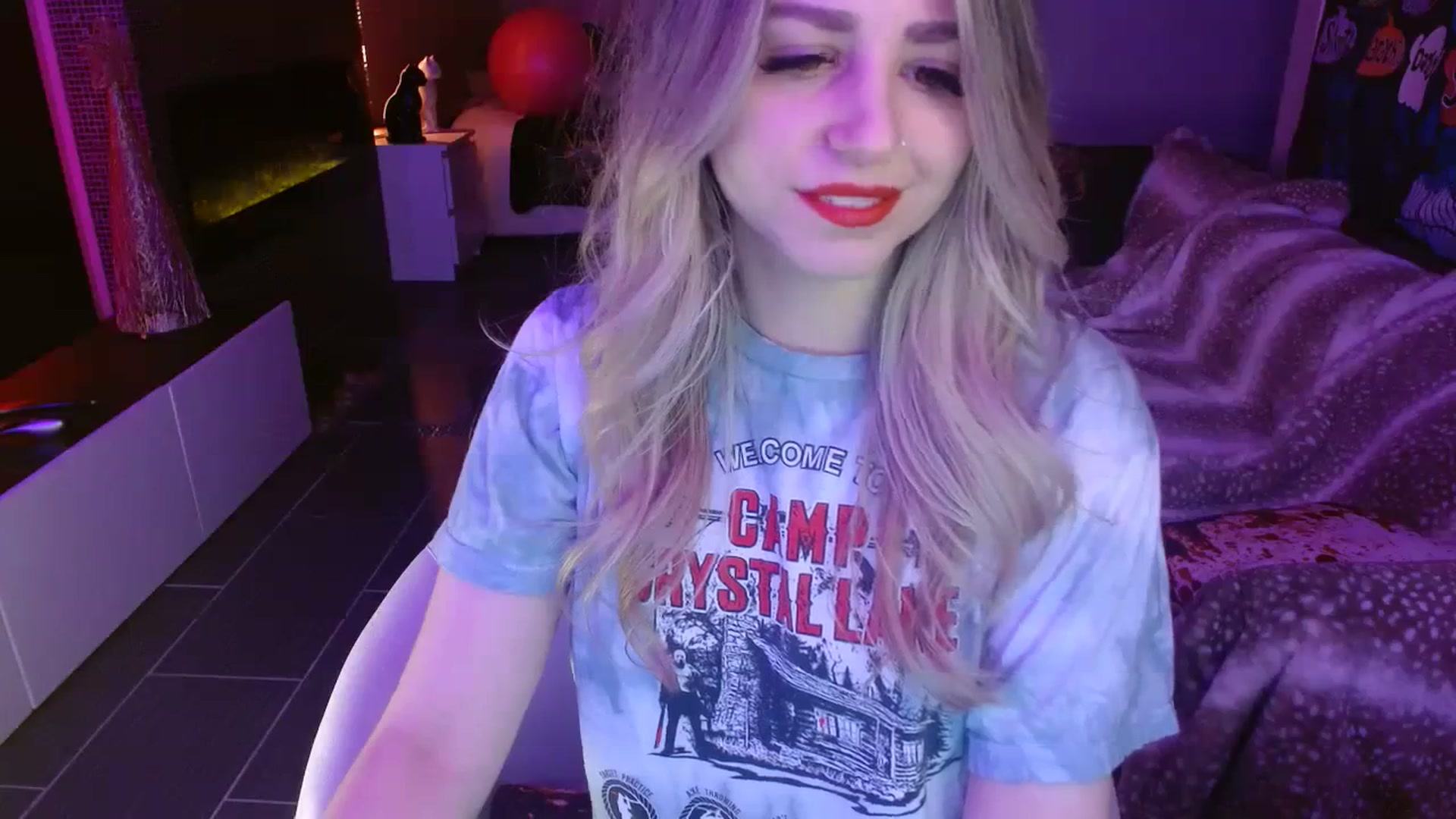 Gallery image thumbnail from Serafina's myfreecams stream on, 11/30/2023, 06:18 image 7 of 20