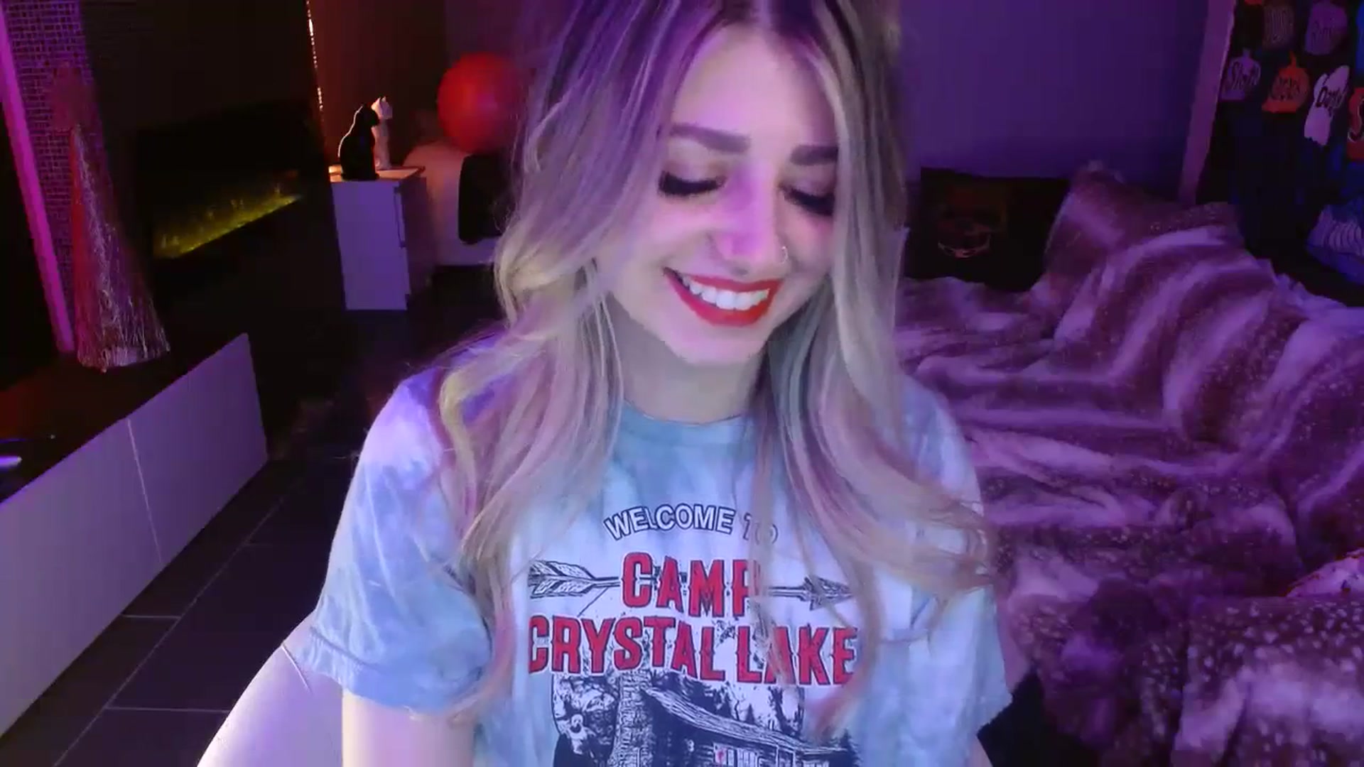 Gallery image thumbnail from Serafina's myfreecams stream on, 11/30/2023, 07:40 image 15 of 20
