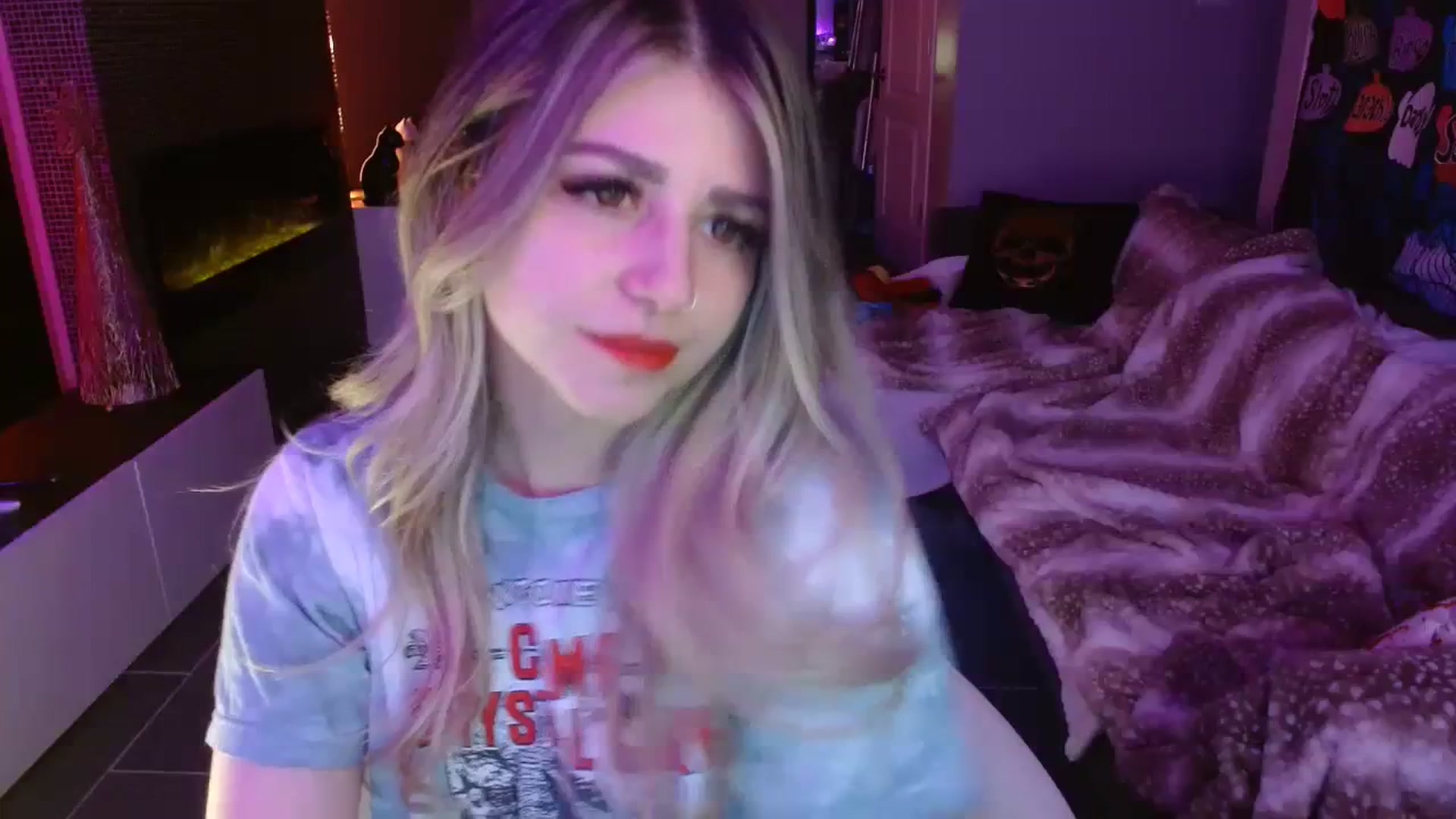 Gallery image thumbnail from Serafina's myfreecams stream on, 11/30/2023, 07:40 image 2 of 20