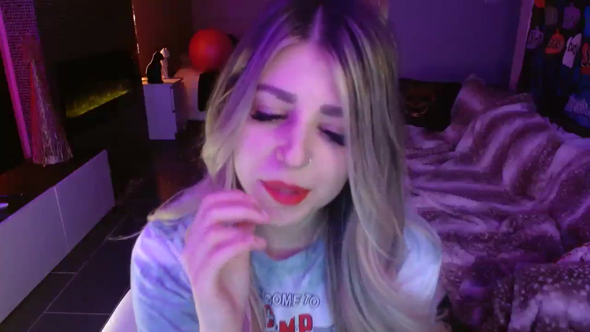 Gallery image thumbnail from Serafina's myfreecams stream on, 11/30/2023, 07:40 image 4 of 20