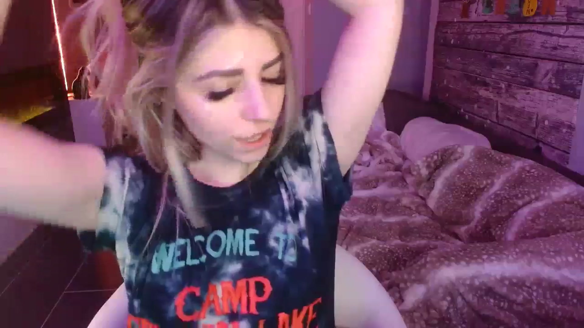 Gallery image thumbnail from Serafina's myfreecams stream on, 12/08/2023, 06:38 image 17 of 20
