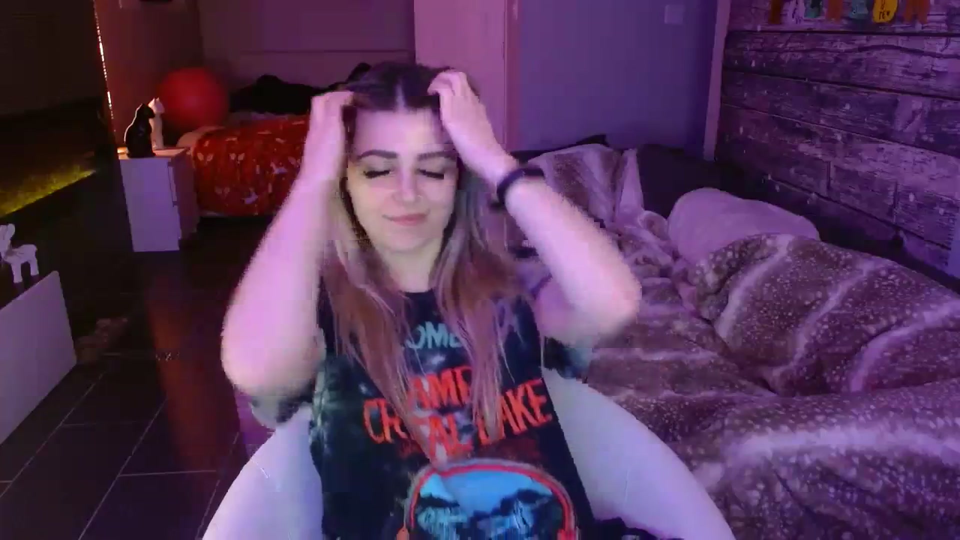 Gallery image thumbnail from Serafina's myfreecams stream on, 12/08/2023, 06:38 image 19 of 20