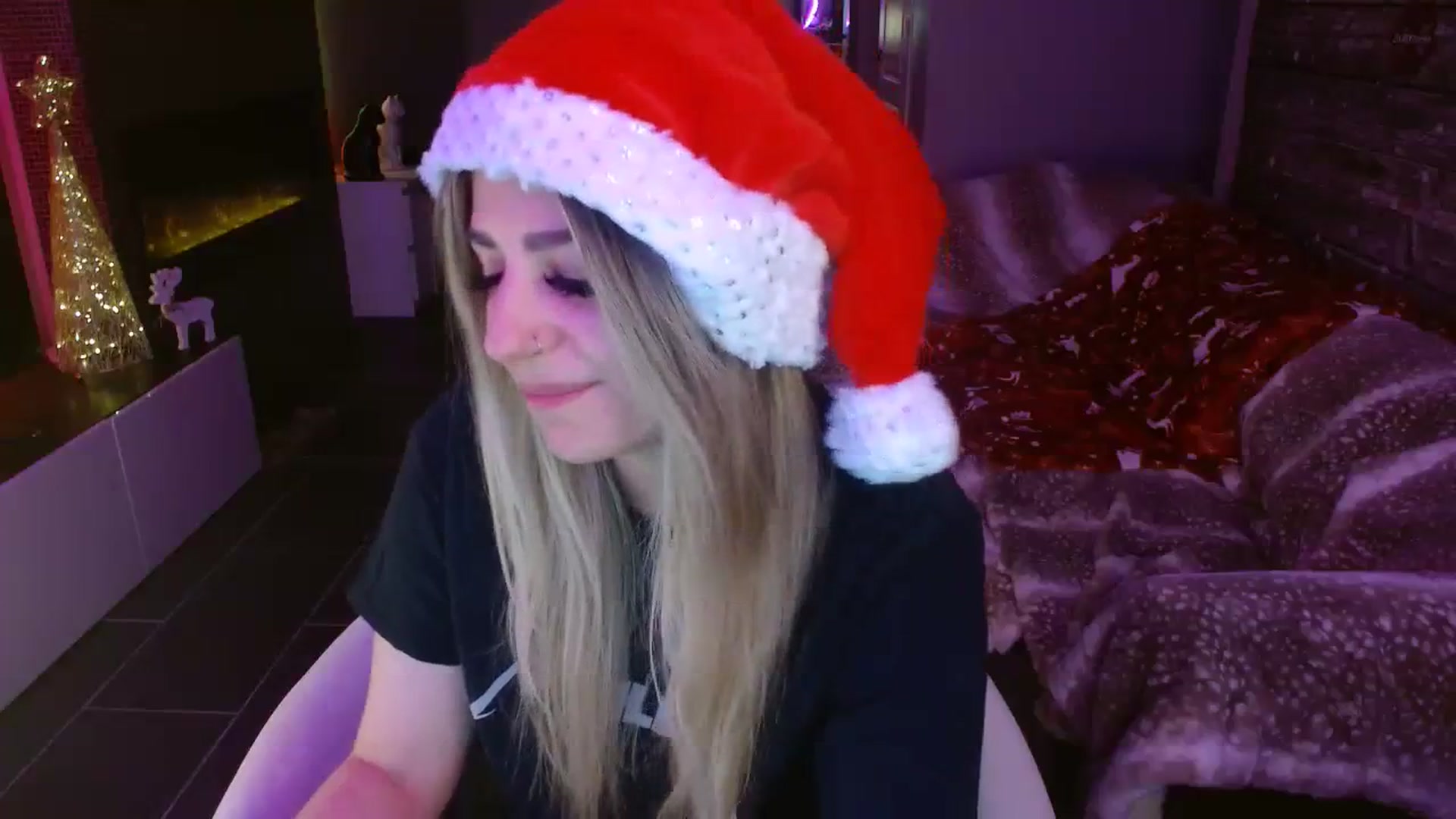 Gallery image thumbnail from Serafina's myfreecams stream on, 12/10/2023, 04:48 image 12 of 20