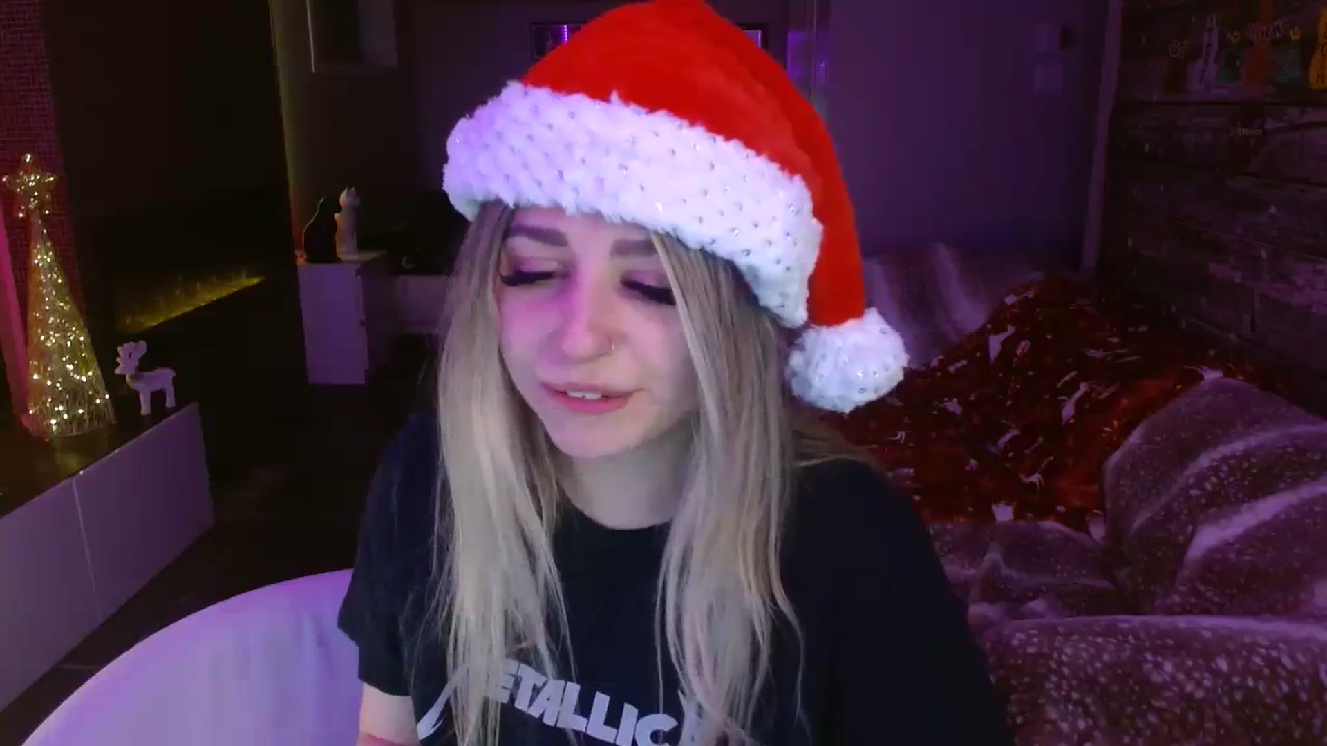 Gallery image thumbnail from Serafina's myfreecams stream on, 12/10/2023, 06:19 image 18 of 20