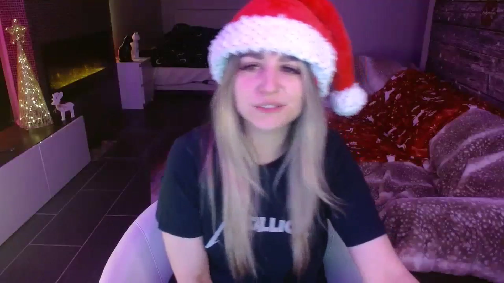 Gallery image thumbnail from Serafina's myfreecams stream on, 12/10/2023, 06:19 image 7 of 20