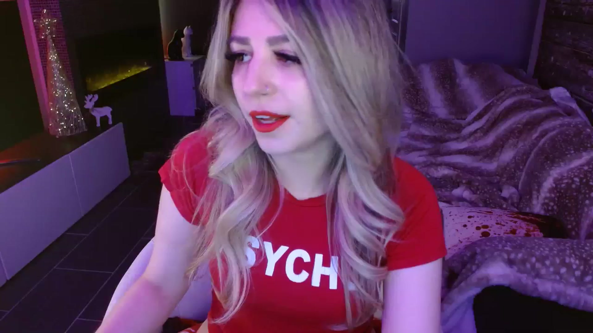 Gallery image thumbnail from Serafina's myfreecams stream on, 12/15/2023, 04:38 image 5 of 20