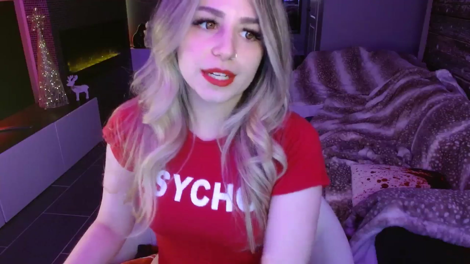 Gallery image thumbnail from Serafina's myfreecams stream on, 12/15/2023, 04:38 image 4 of 20