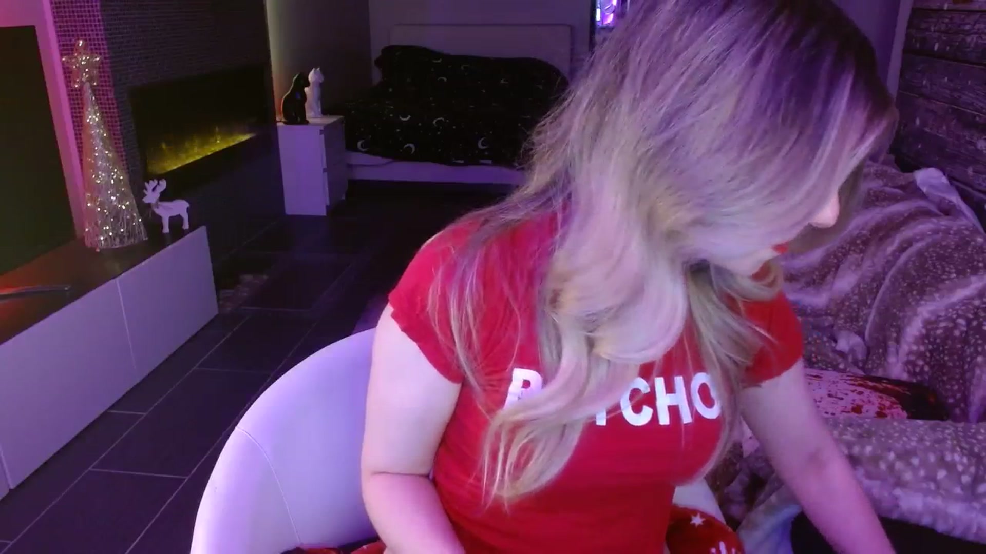 Gallery image thumbnail from Serafina's myfreecams stream on, 12/15/2023, 04:38 image 9 of 20