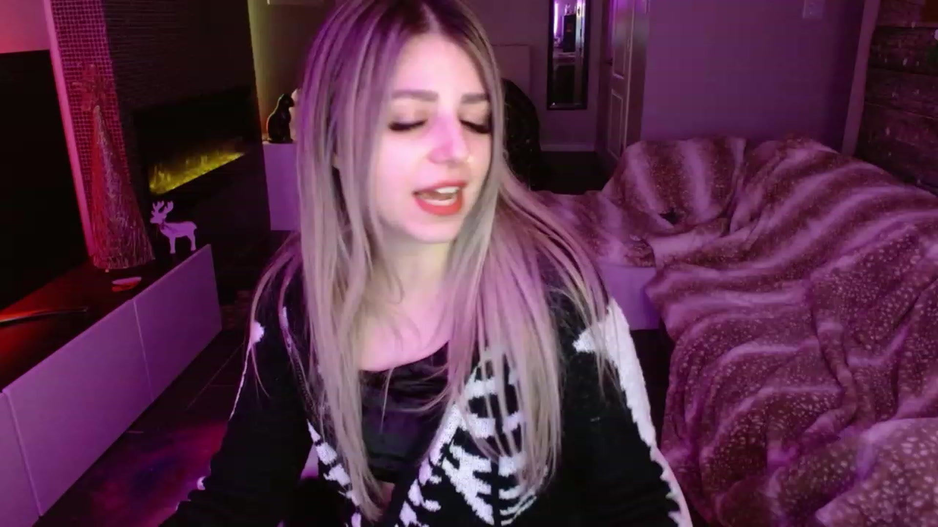 Gallery image thumbnail from Serafina's myfreecams stream on, 12/21/2023, 08:12 image 11 of 20