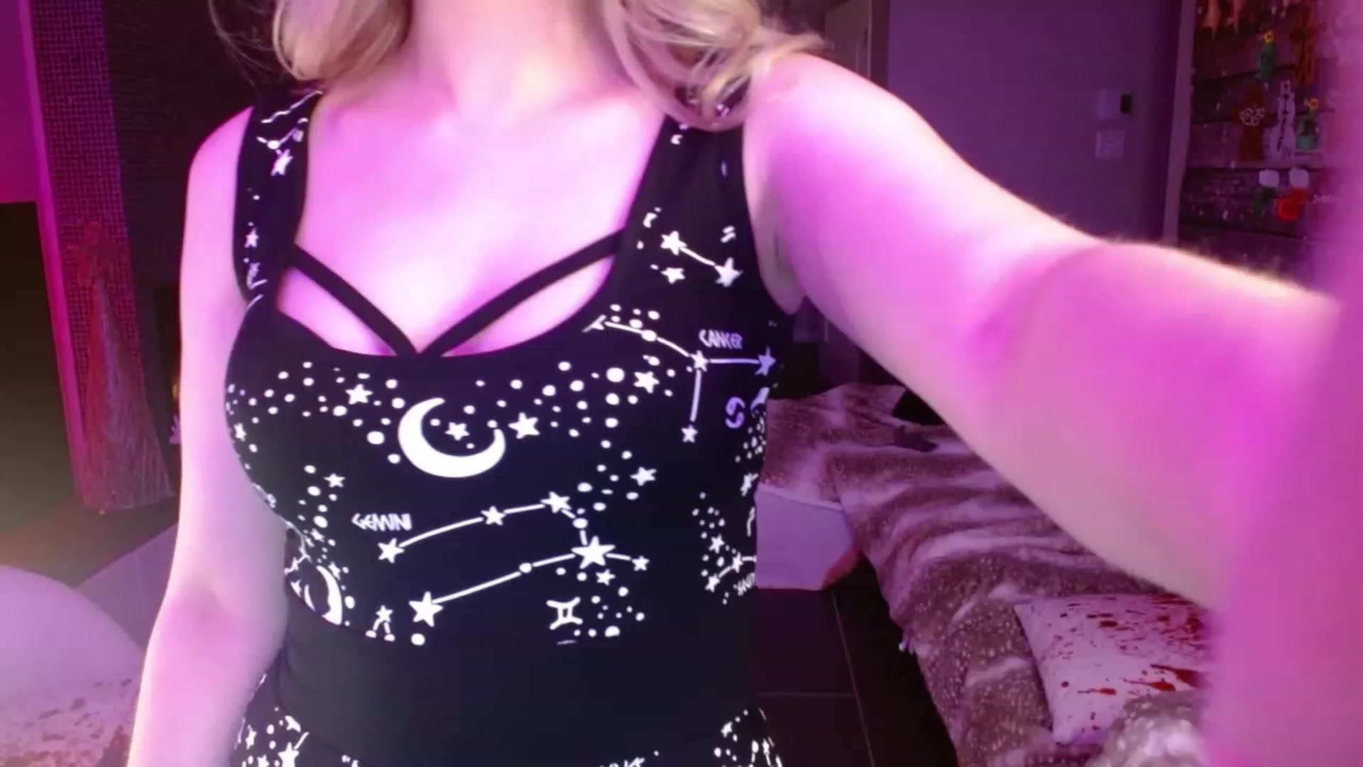 Gallery image thumbnail from Serafina's myfreecams stream on, 12/28/2023, 07:01 image 6 of 20