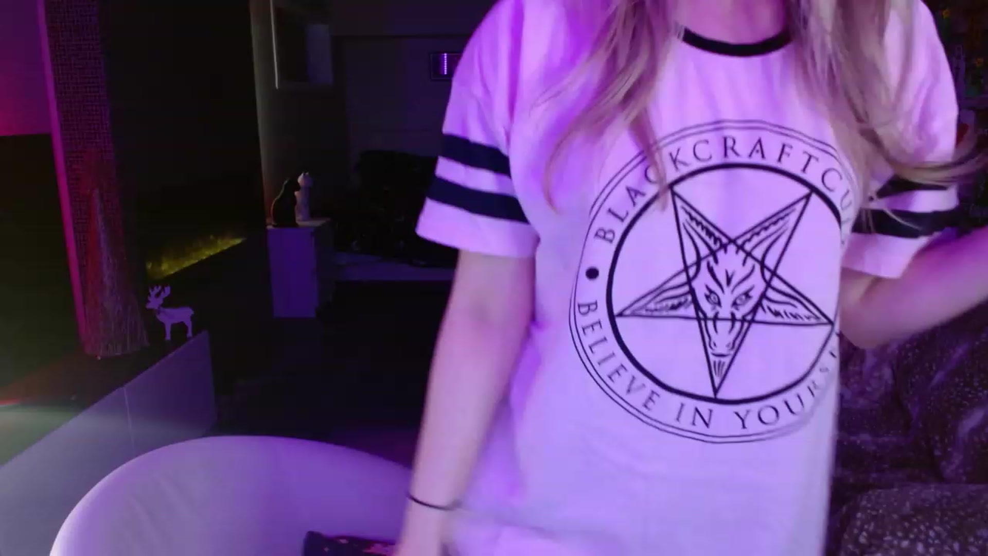 Gallery image thumbnail from Serafina's myfreecams stream on, 12/30/2023, 04:46 image 20 of 20