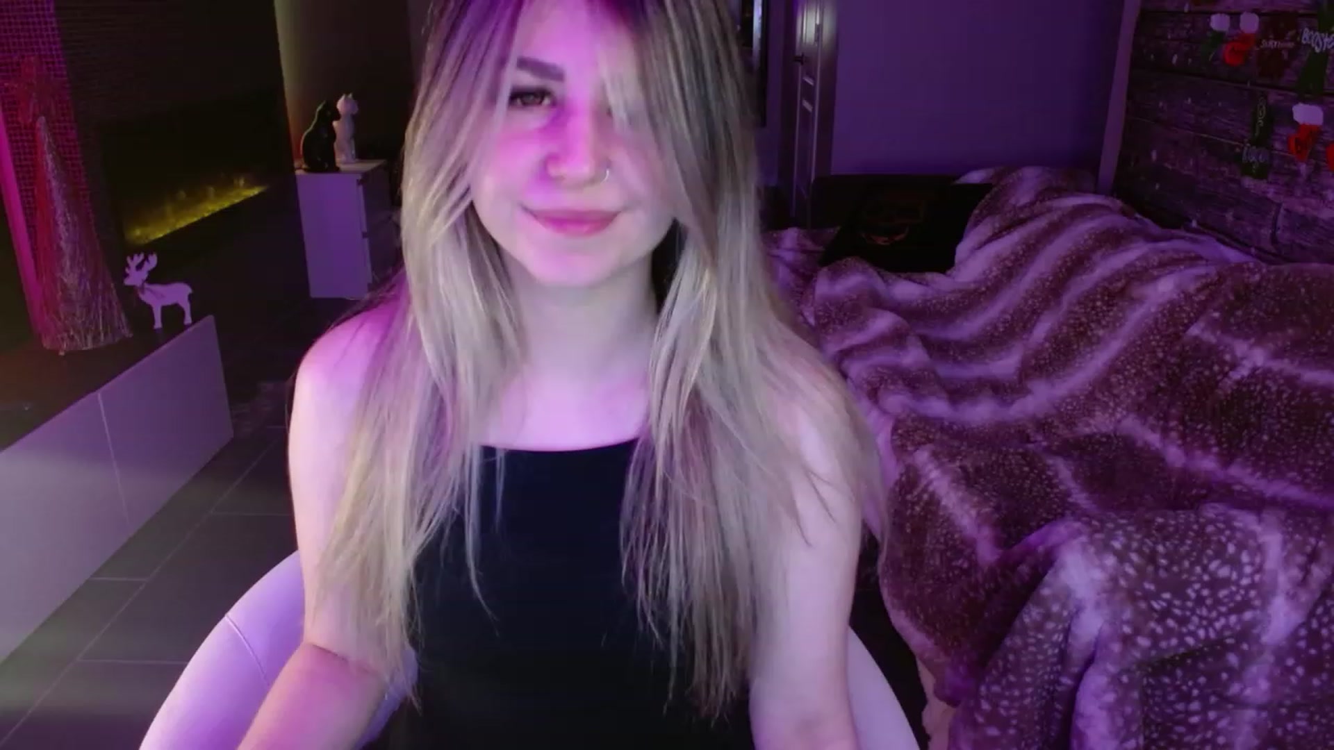 Gallery image thumbnail from Serafina's myfreecams stream on, 12/31/2023, 04:50 image 20 of 20