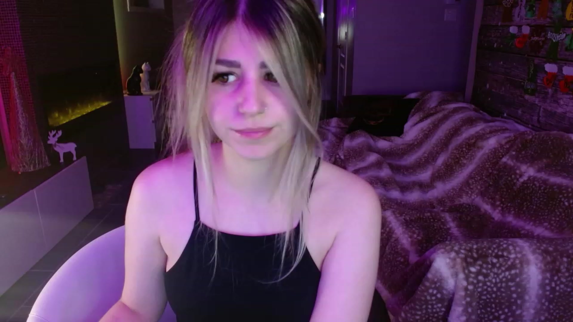 Gallery image thumbnail from Serafina's myfreecams stream on, 12/31/2023, 04:50 image 4 of 20