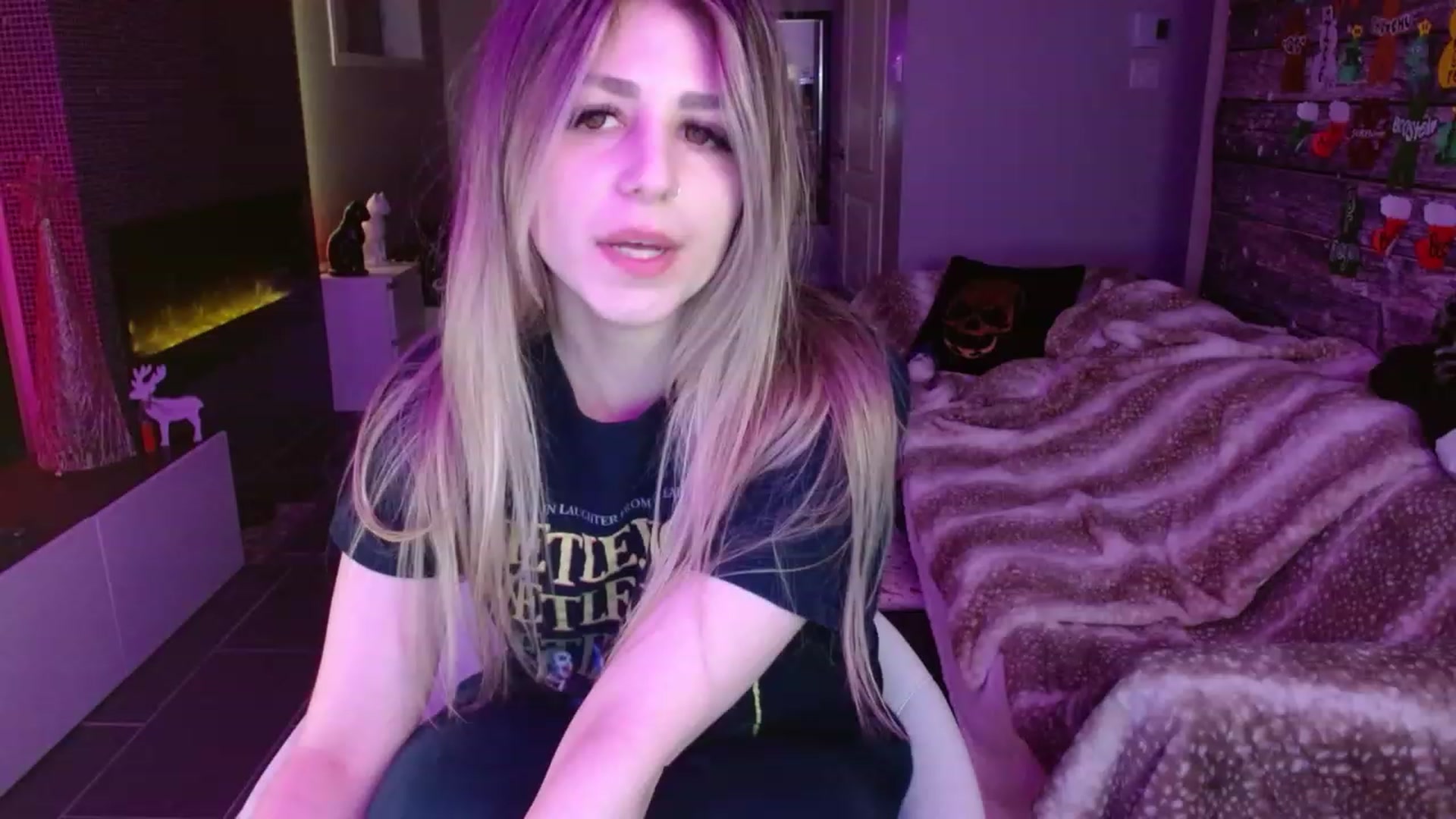 Gallery image thumbnail from Serafina's myfreecams stream on, 01/07/2024, 04:36 image 15 of 20