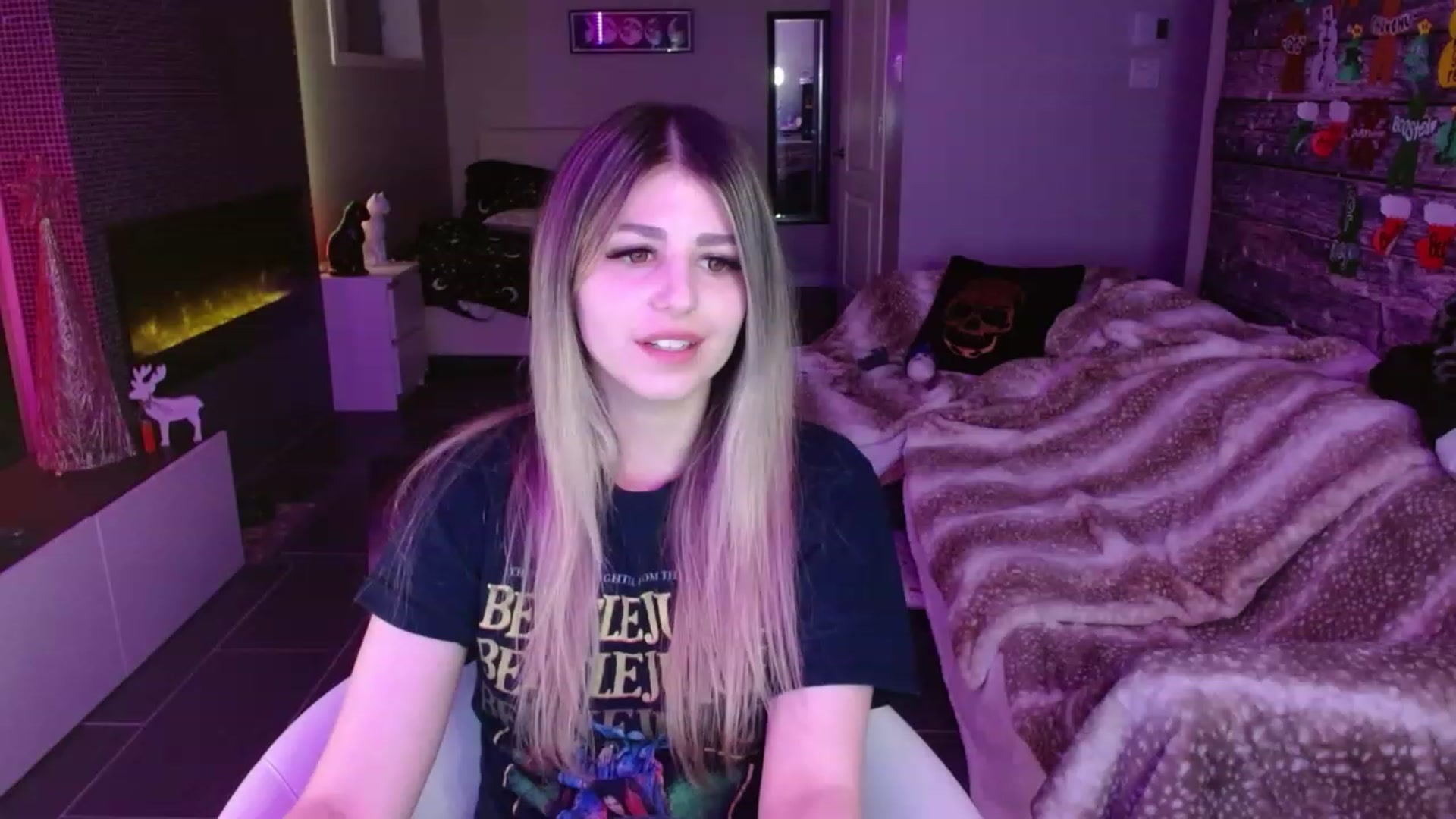 Gallery image thumbnail from Serafina's myfreecams stream on, 01/07/2024, 04:36 image 20 of 20