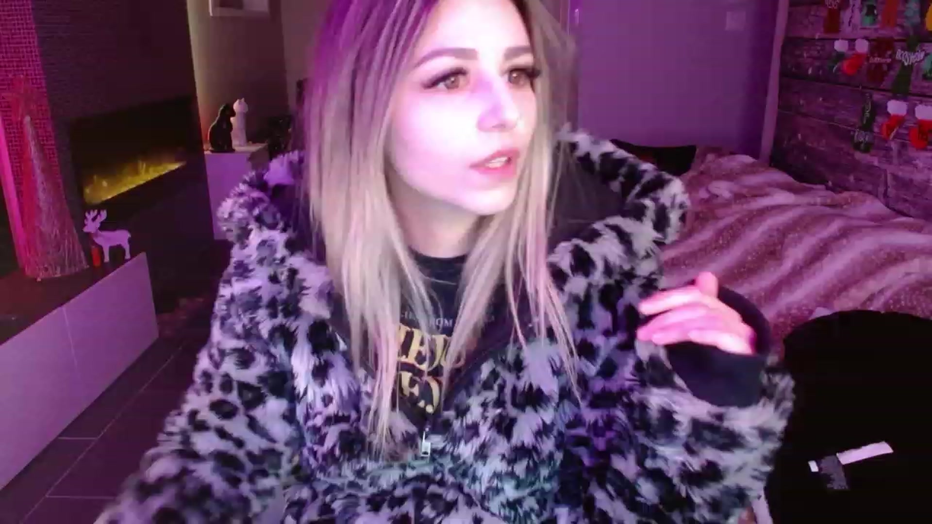 Gallery image thumbnail from Serafina's myfreecams stream on, 01/07/2024, 04:36 image 8 of 20