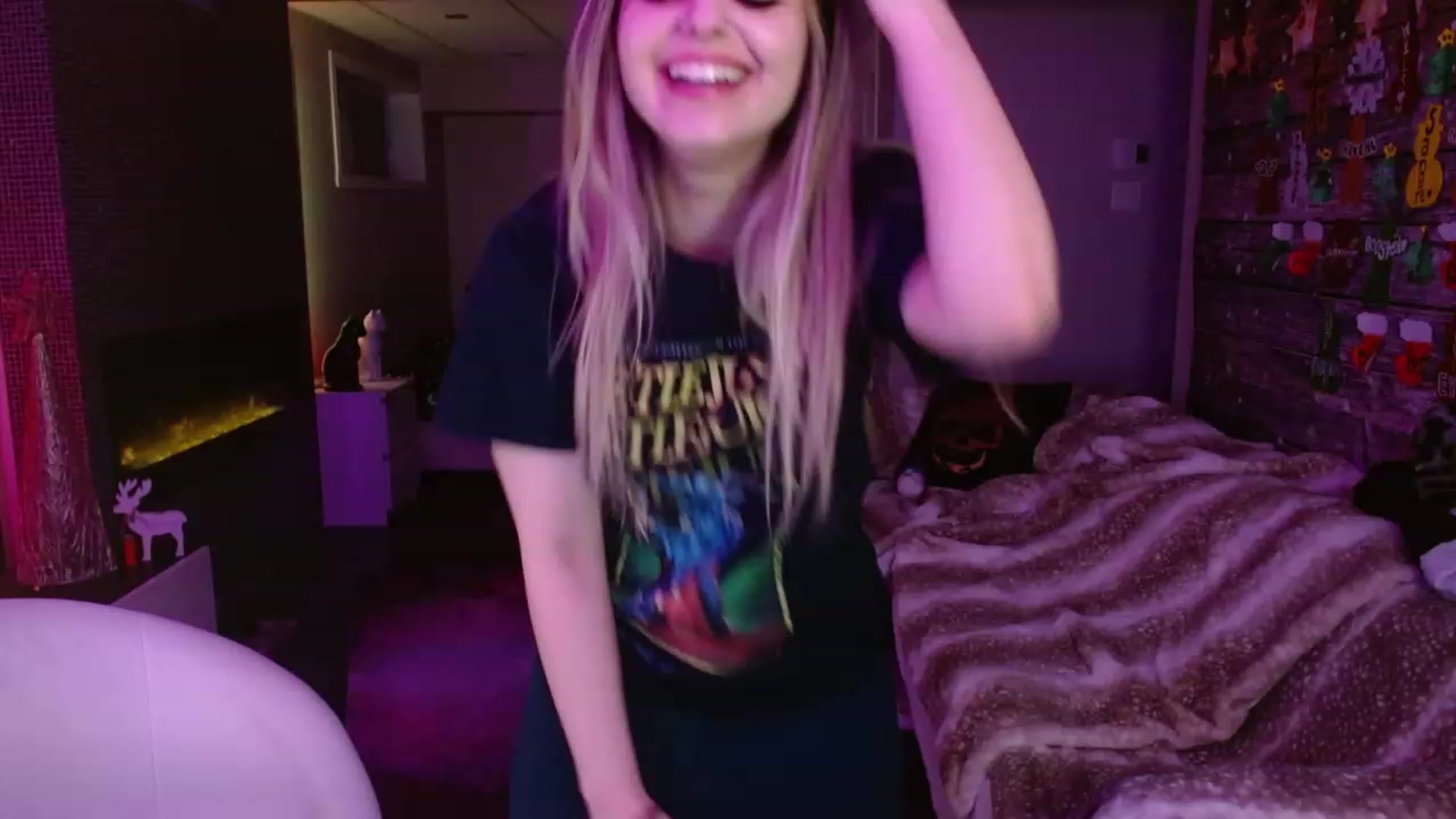 Gallery image thumbnail from Serafina's myfreecams stream on, 01/07/2024, 05:40 image 3 of 20