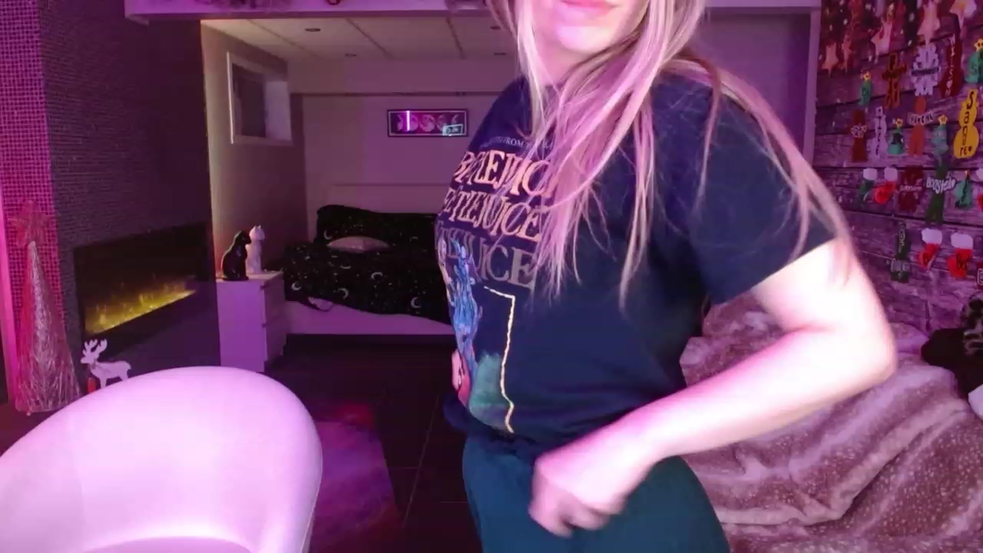 Gallery image thumbnail from Serafina's myfreecams stream on, 01/07/2024, 05:40 image 18 of 20