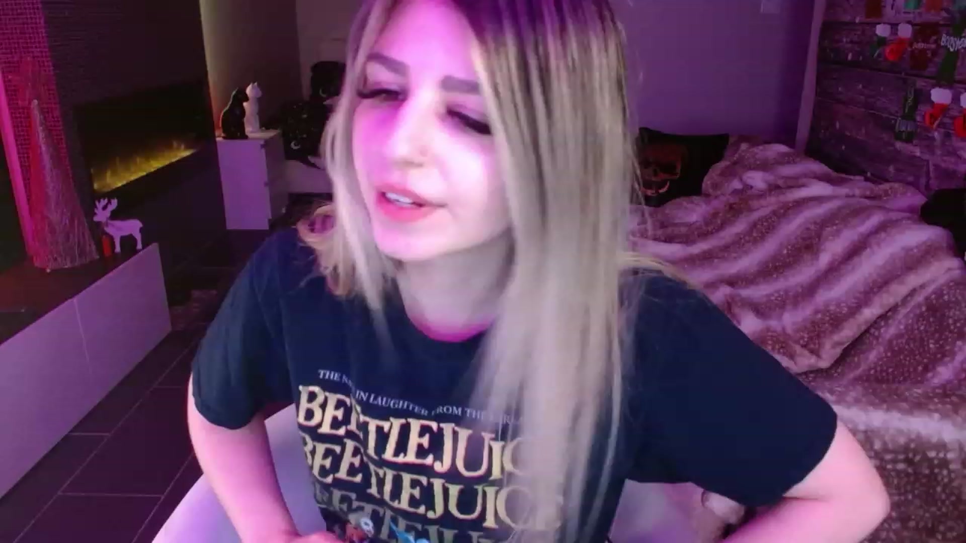 Gallery image thumbnail from Serafina's myfreecams stream on, 01/07/2024, 05:40 image 10 of 20