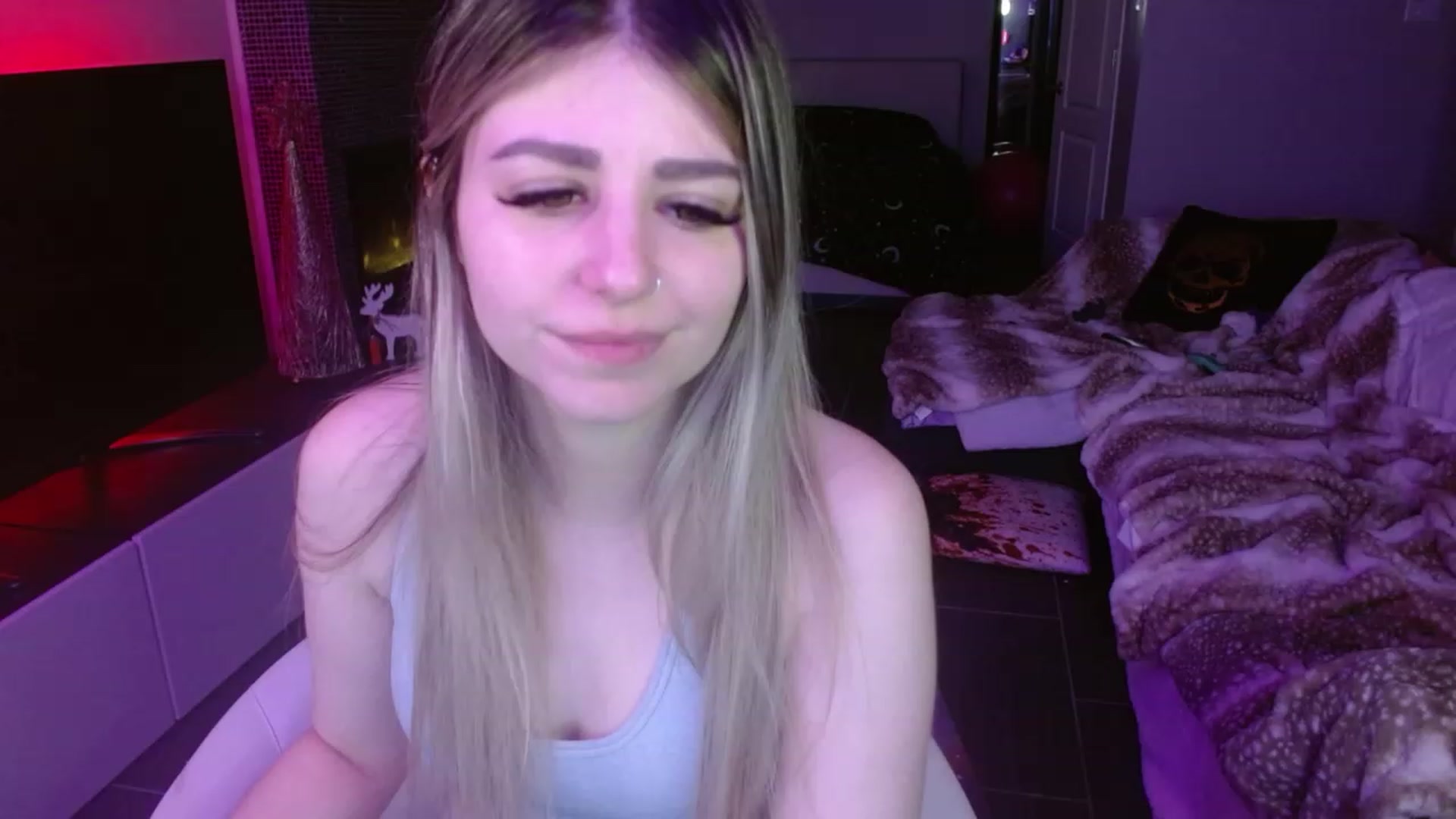 Gallery image thumbnail from Serafina's myfreecams stream on, 01/13/2024, 07:04 image 18 of 20