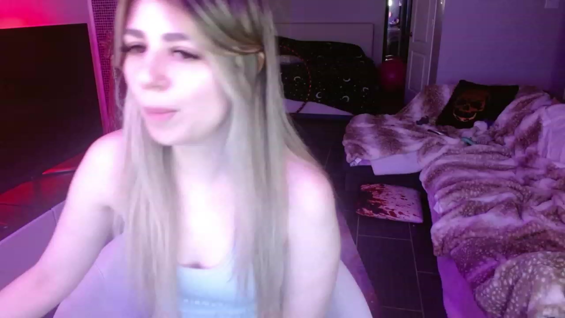 Gallery image thumbnail from Serafina's myfreecams stream on, 01/13/2024, 07:04 image 16 of 20