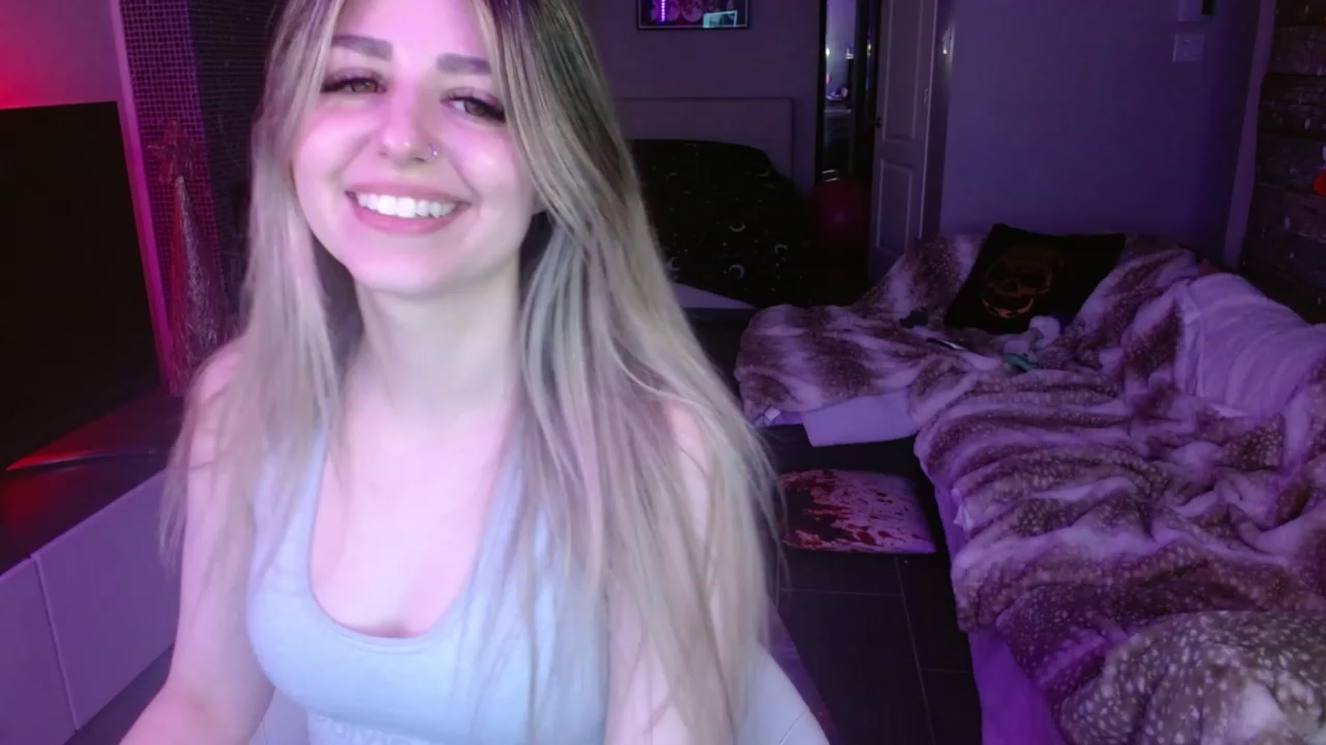 Gallery image thumbnail from Serafina's myfreecams stream on, 01/13/2024, 08:36 image 15 of 20