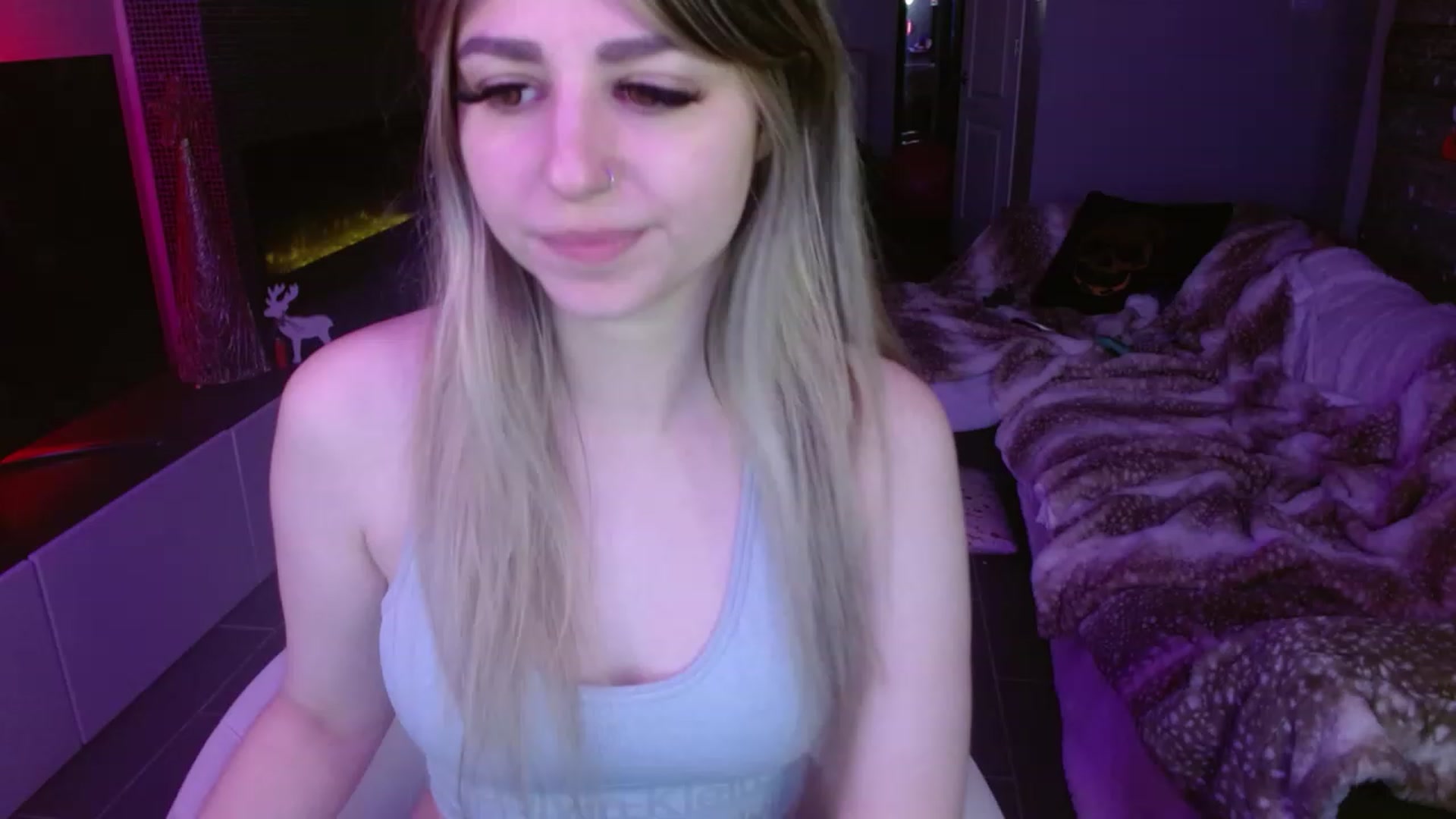 Gallery image thumbnail from Serafina's myfreecams stream on, 01/13/2024, 08:36 image 5 of 20