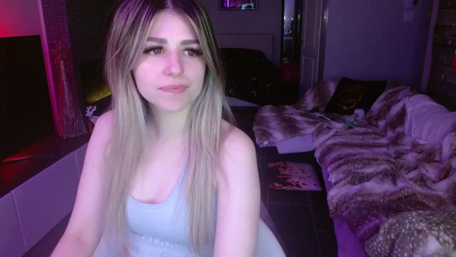 Gallery image thumbnail from Serafina's myfreecams stream on, 01/13/2024, 08:36 image 18 of 20