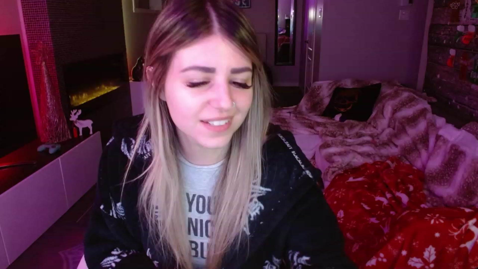 Gallery image thumbnail from Serafina's myfreecams stream on, 01/22/2024, 04:53 image 15 of 20