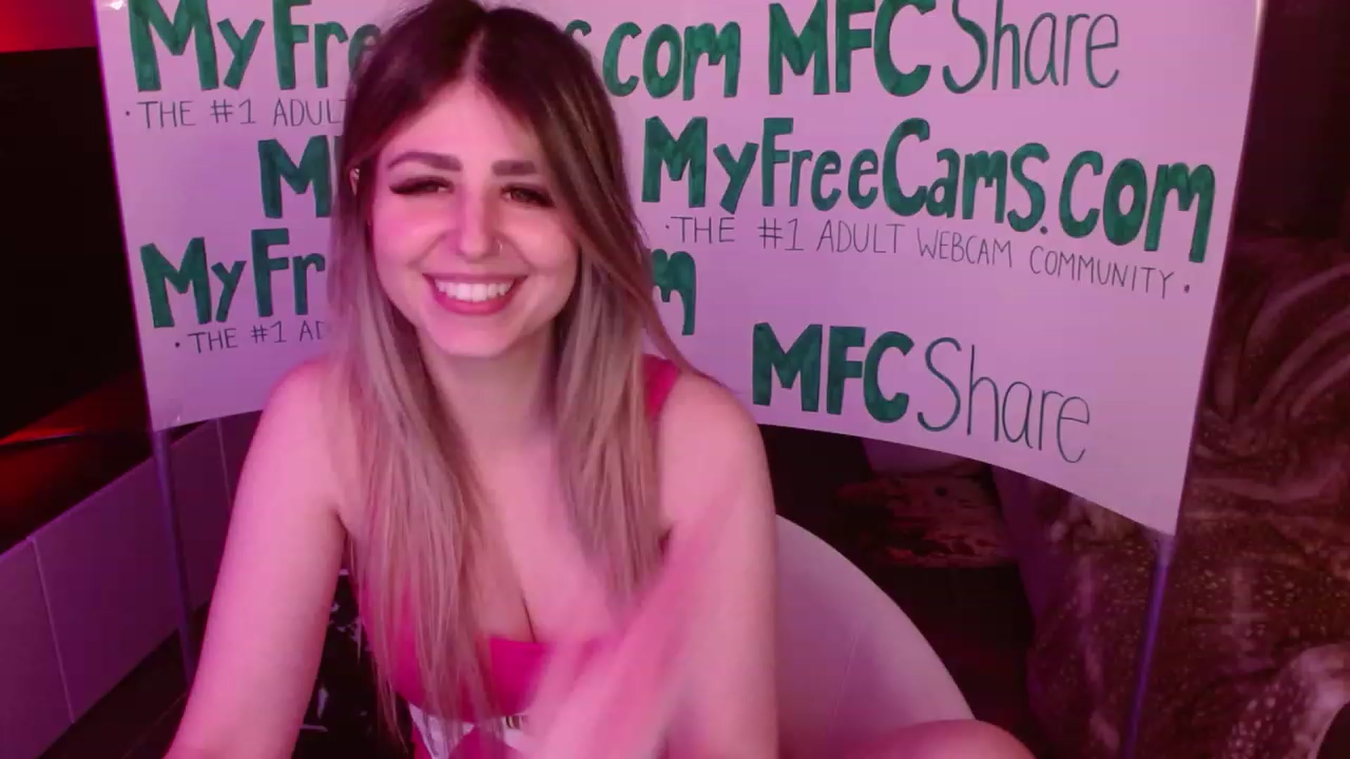 Gallery image thumbnail from Serafina's myfreecams stream on, 01/27/2024, 05:24 image 14 of 20
