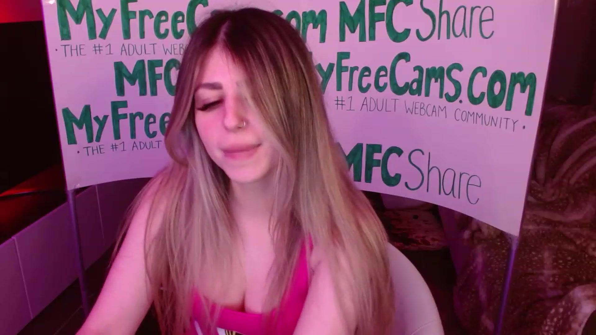 Gallery image thumbnail from Serafina's myfreecams stream on, 01/27/2024, 05:24 image 15 of 20