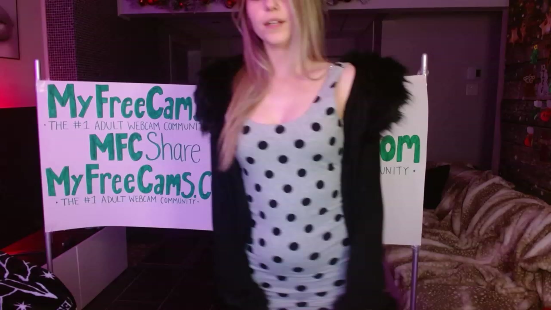 Gallery image thumbnail from Serafina's myfreecams stream on, 01/28/2024, 03:48 image 6 of 20