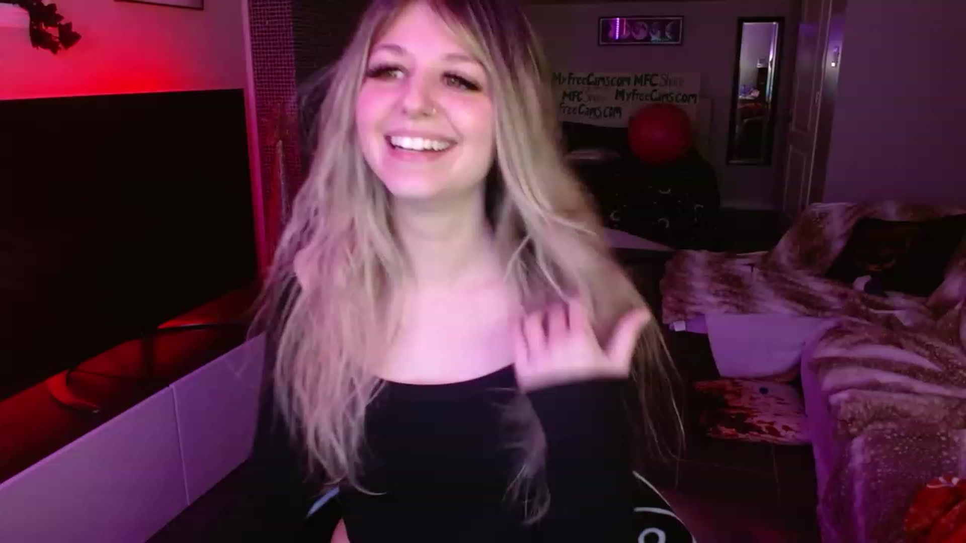 Gallery image thumbnail from Serafina's myfreecams stream on, 01/29/2024, 03:15 image 19 of 20