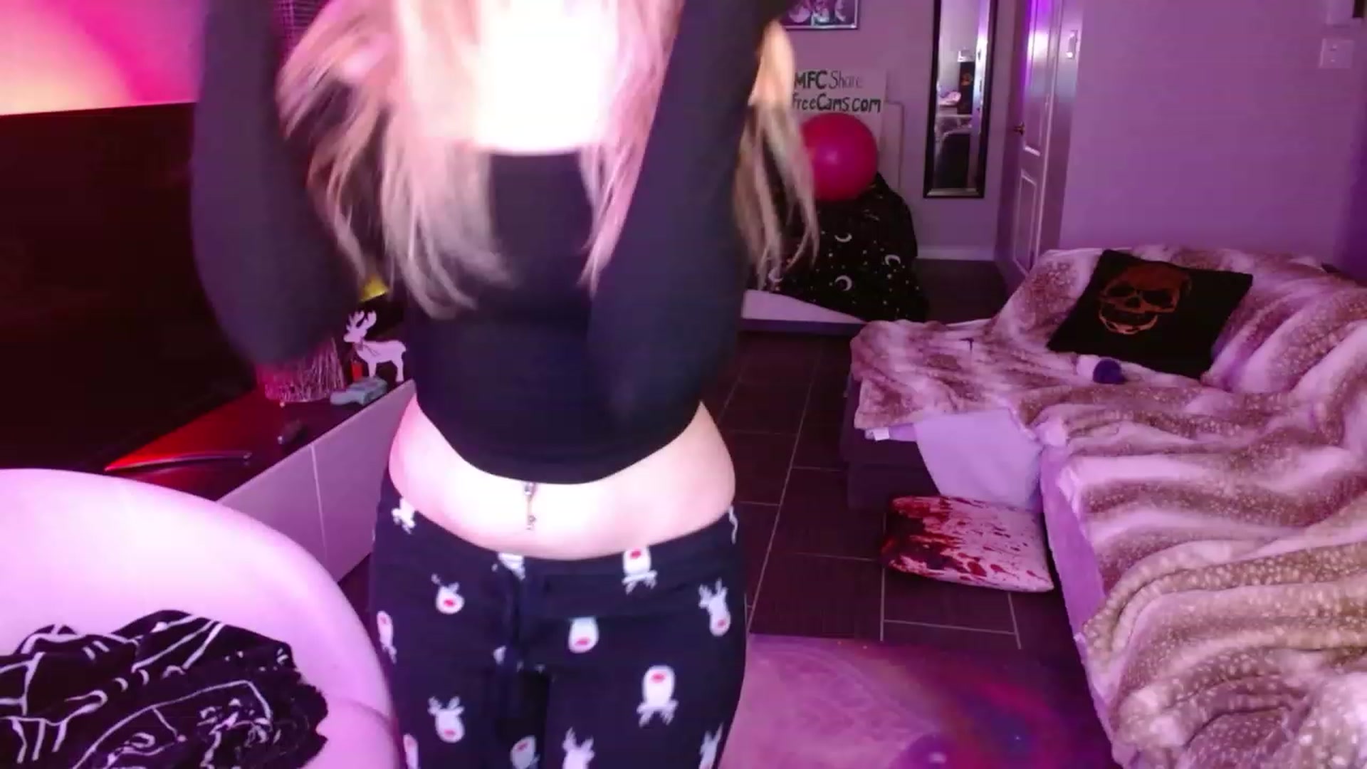 Gallery image thumbnail from Serafina's myfreecams stream on, 01/29/2024, 08:05 image 11 of 20