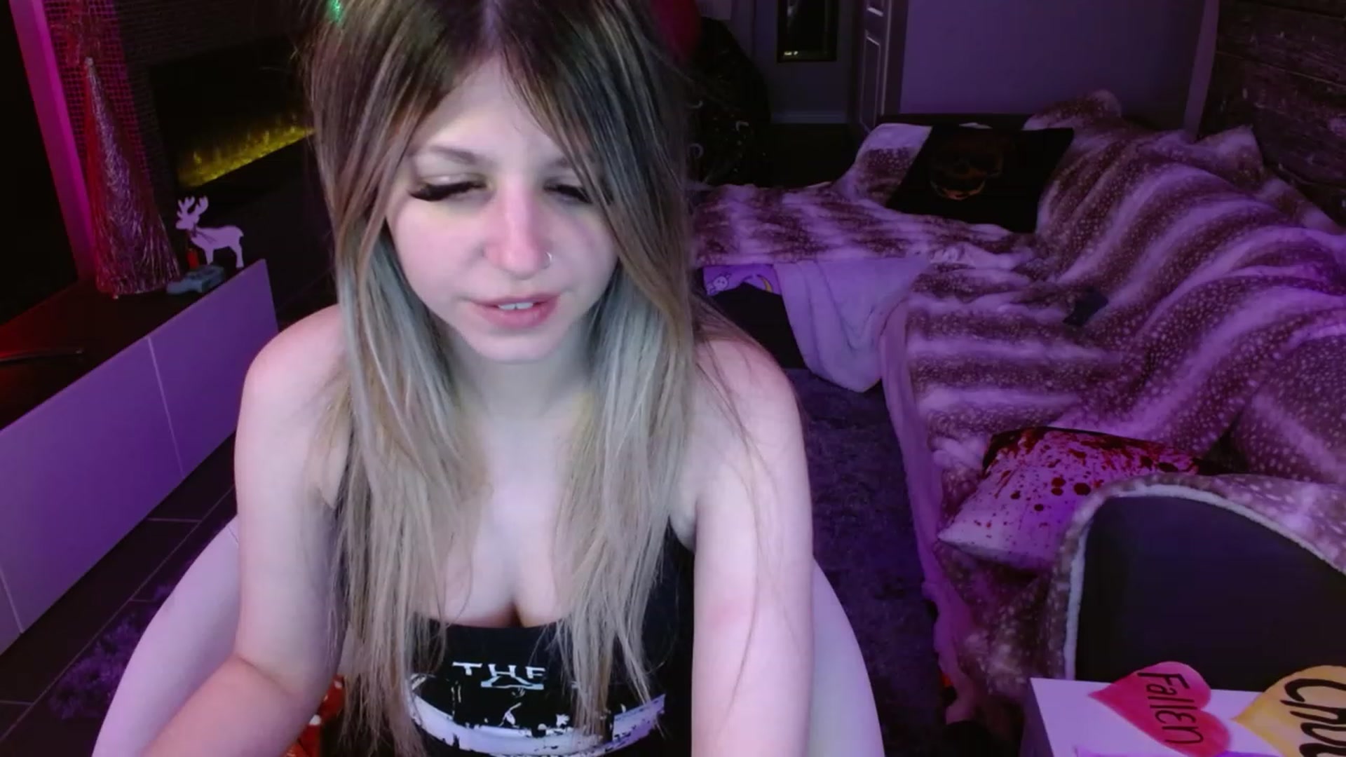 Gallery image thumbnail from Serafina's myfreecams stream on, 02/03/2024, 07:57 image 13 of 20