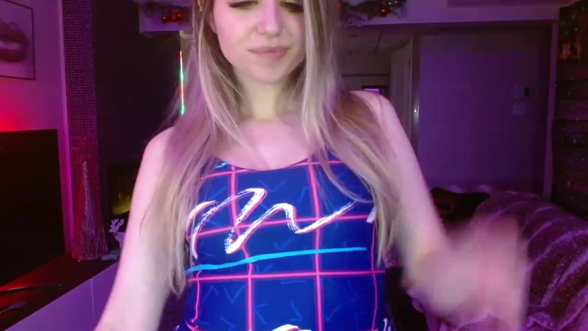 Gallery image thumbnail from Serafina's myfreecams stream on, 02/11/2024, 01:57 image 19 of 20