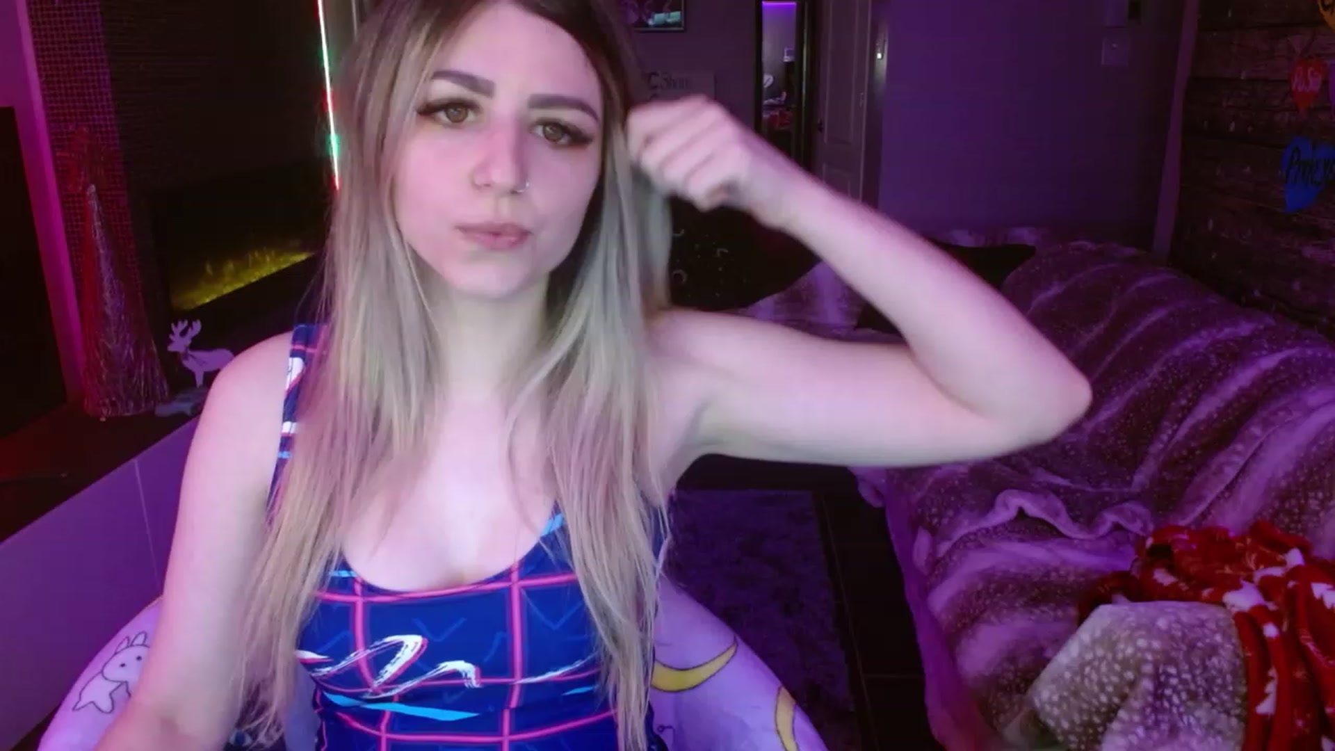 Gallery image thumbnail from Serafina's myfreecams stream on, 02/11/2024, 01:57 image 4 of 20