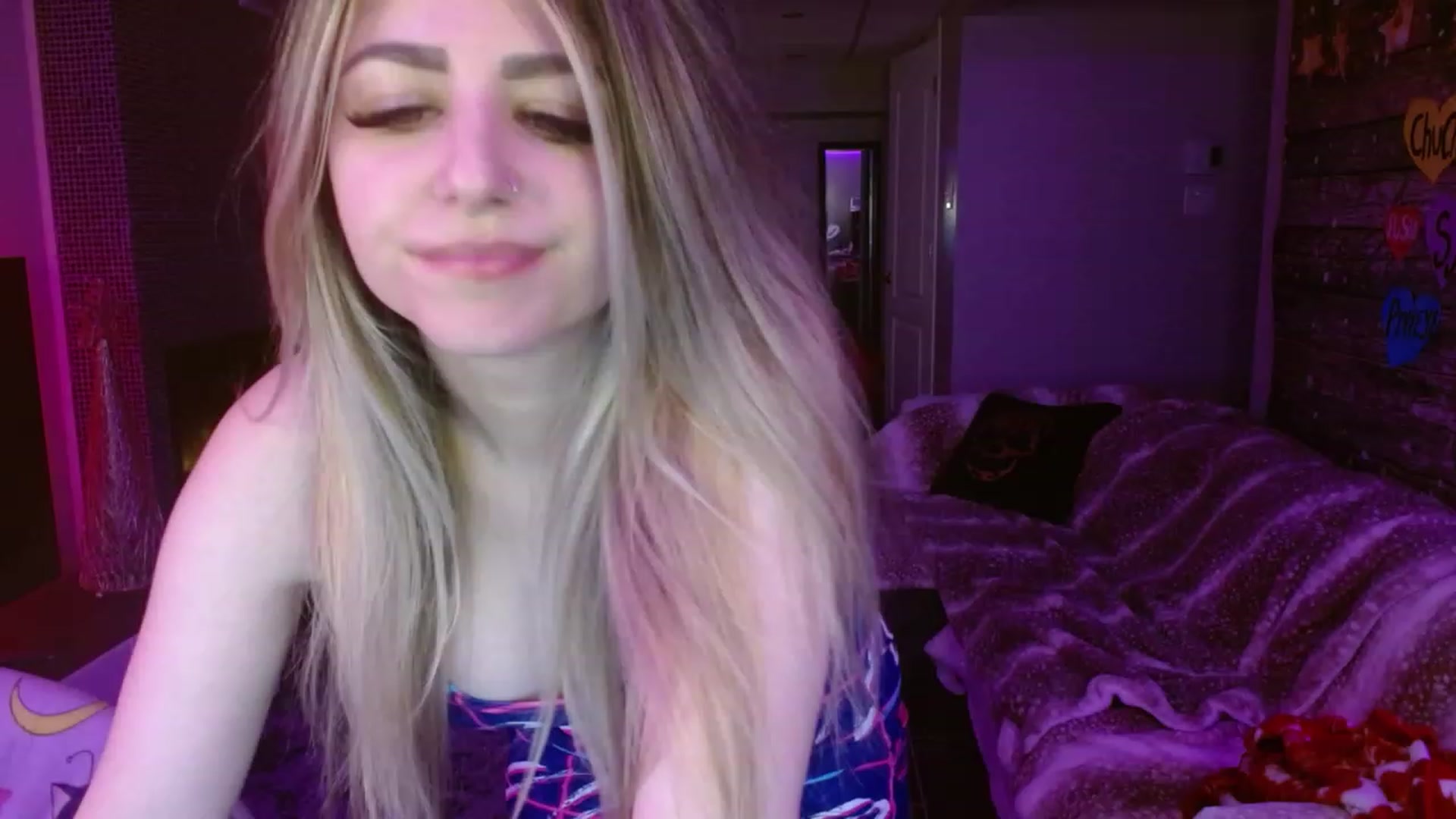 Gallery image thumbnail from Serafina's myfreecams stream on, 02/11/2024, 01:57 image 1 of 20