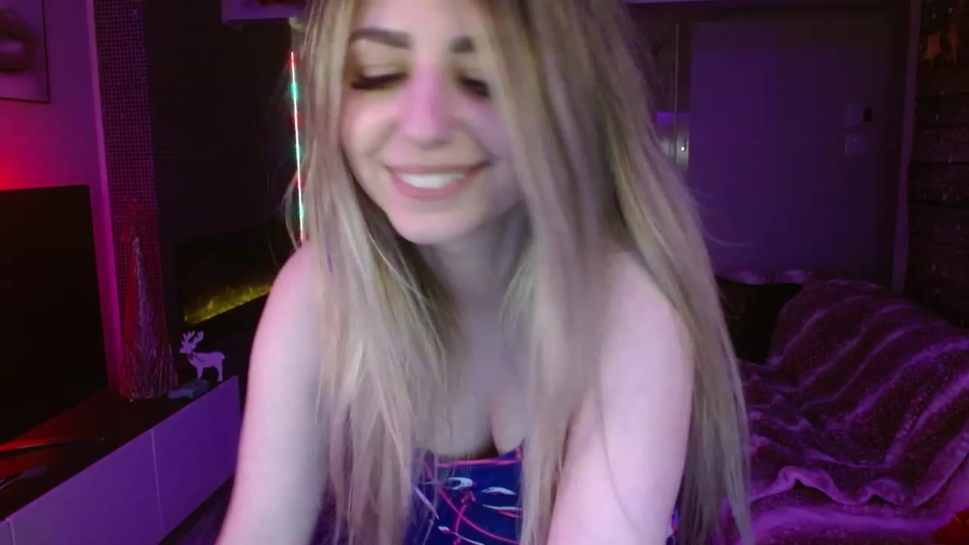 Gallery image thumbnail from Serafina's myfreecams stream on, 02/11/2024, 04:23 image 9 of 20