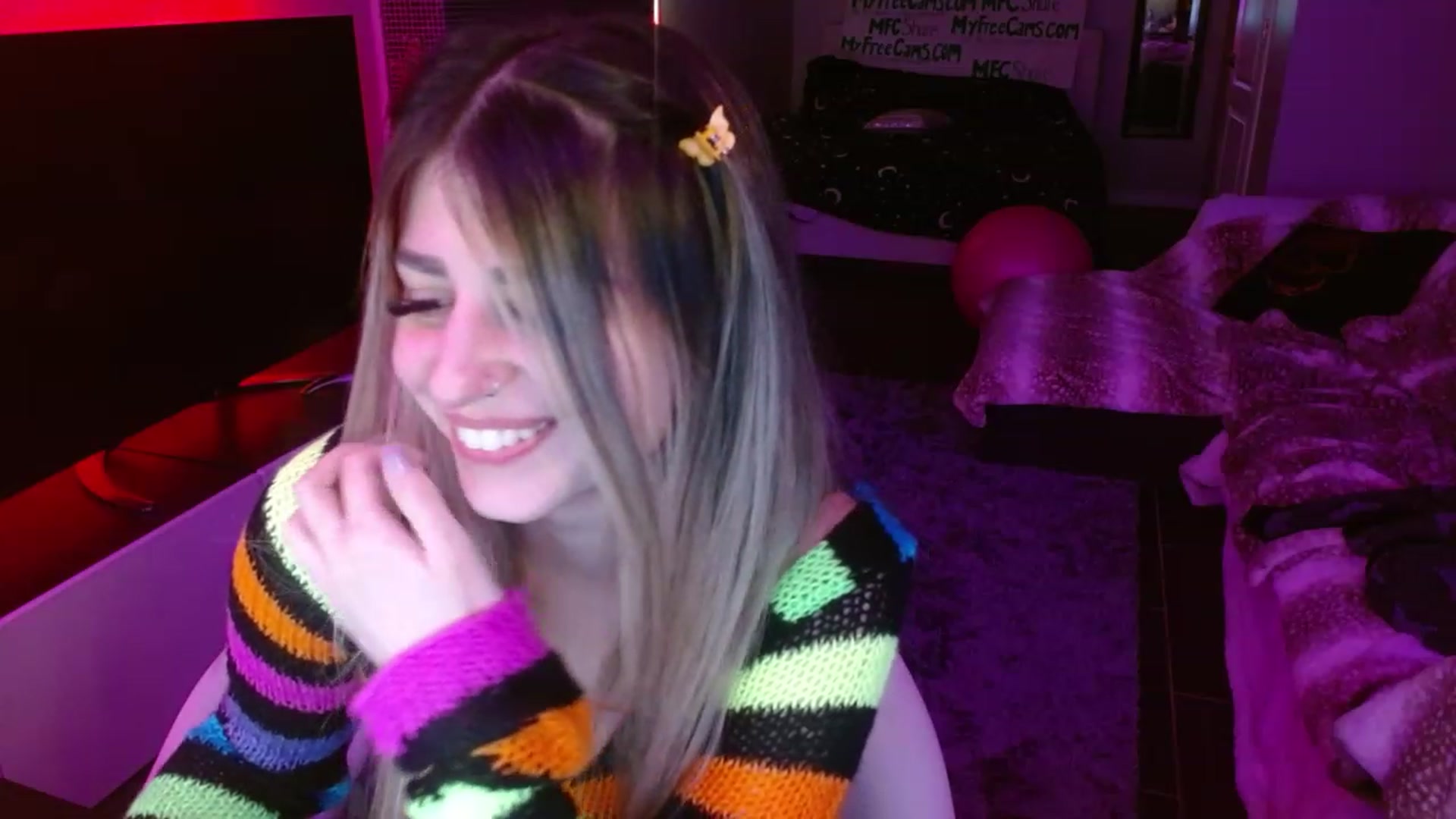 Gallery image thumbnail from Serafina's myfreecams stream on, 02/21/2024, 06:45 image 15 of 20