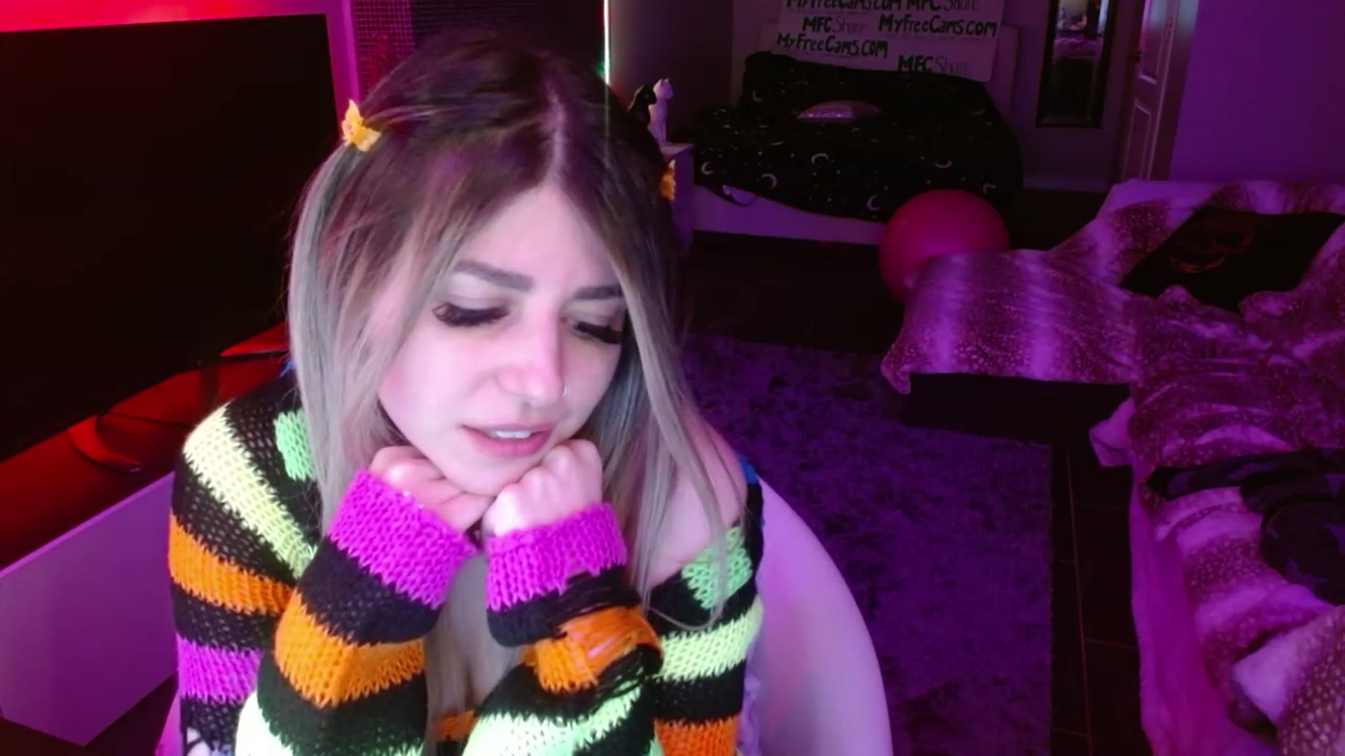 Gallery image thumbnail from Serafina's myfreecams stream on, 02/21/2024, 06:45 image 11 of 20