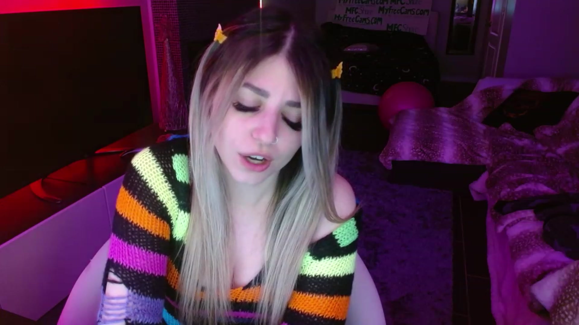 Gallery image thumbnail from Serafina's myfreecams stream on, 02/21/2024, 06:45 image 10 of 20