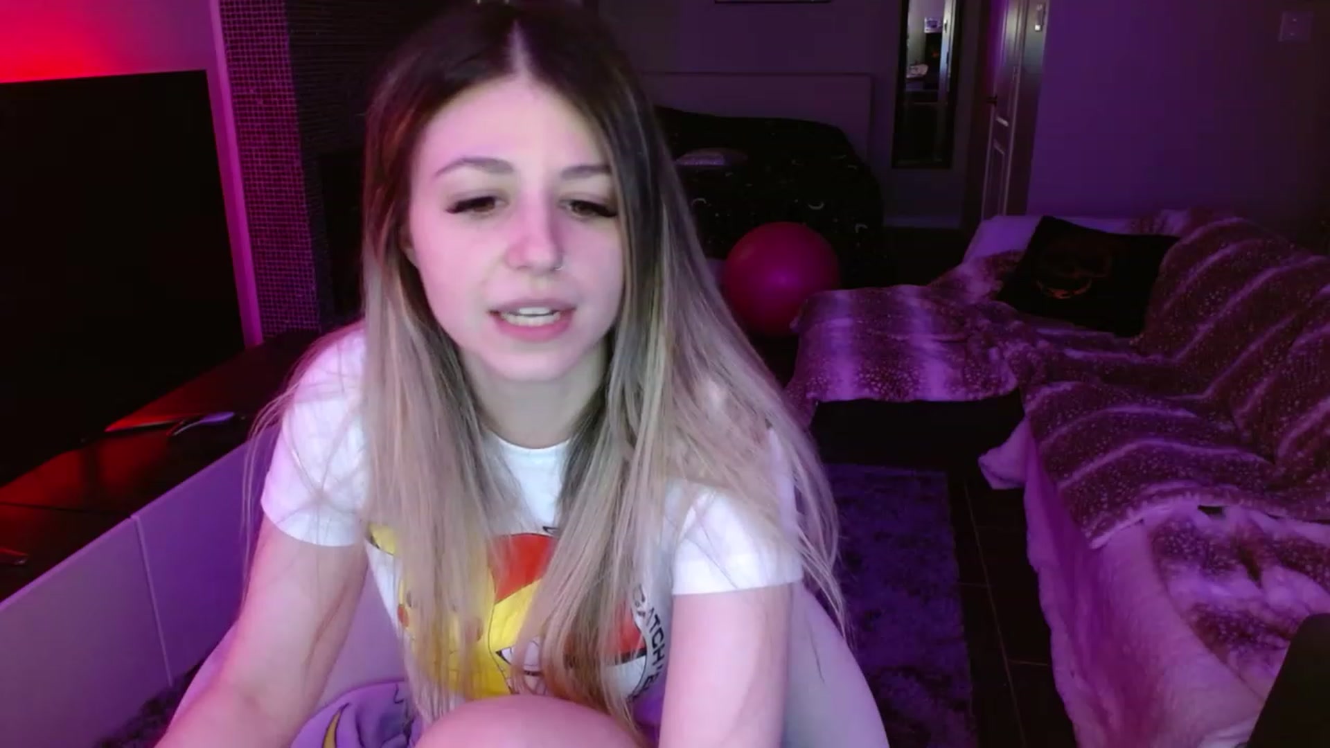 Gallery image thumbnail from Serafina's myfreecams stream on, 02/28/2024, 05:18 image 9 of 20