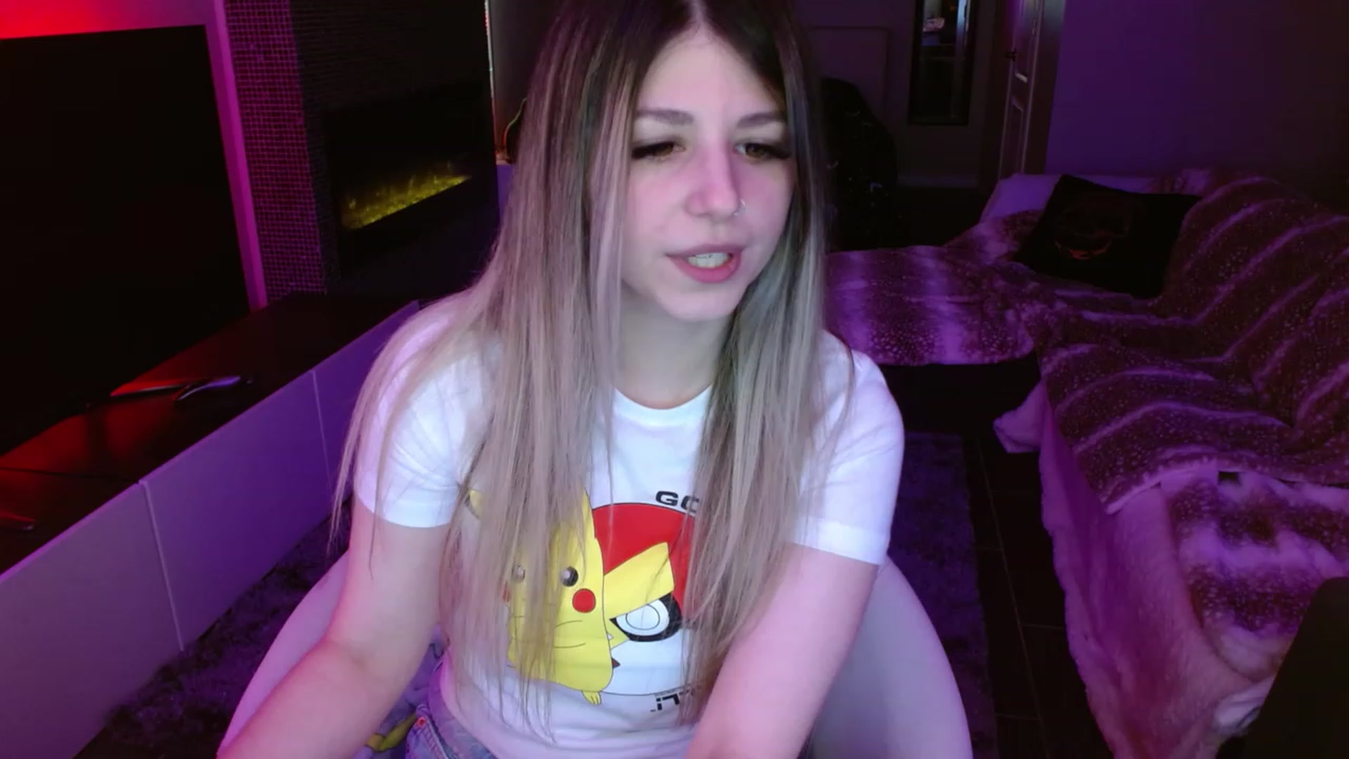 Gallery image thumbnail from Serafina's myfreecams stream on, 02/28/2024, 05:18 image 18 of 20
