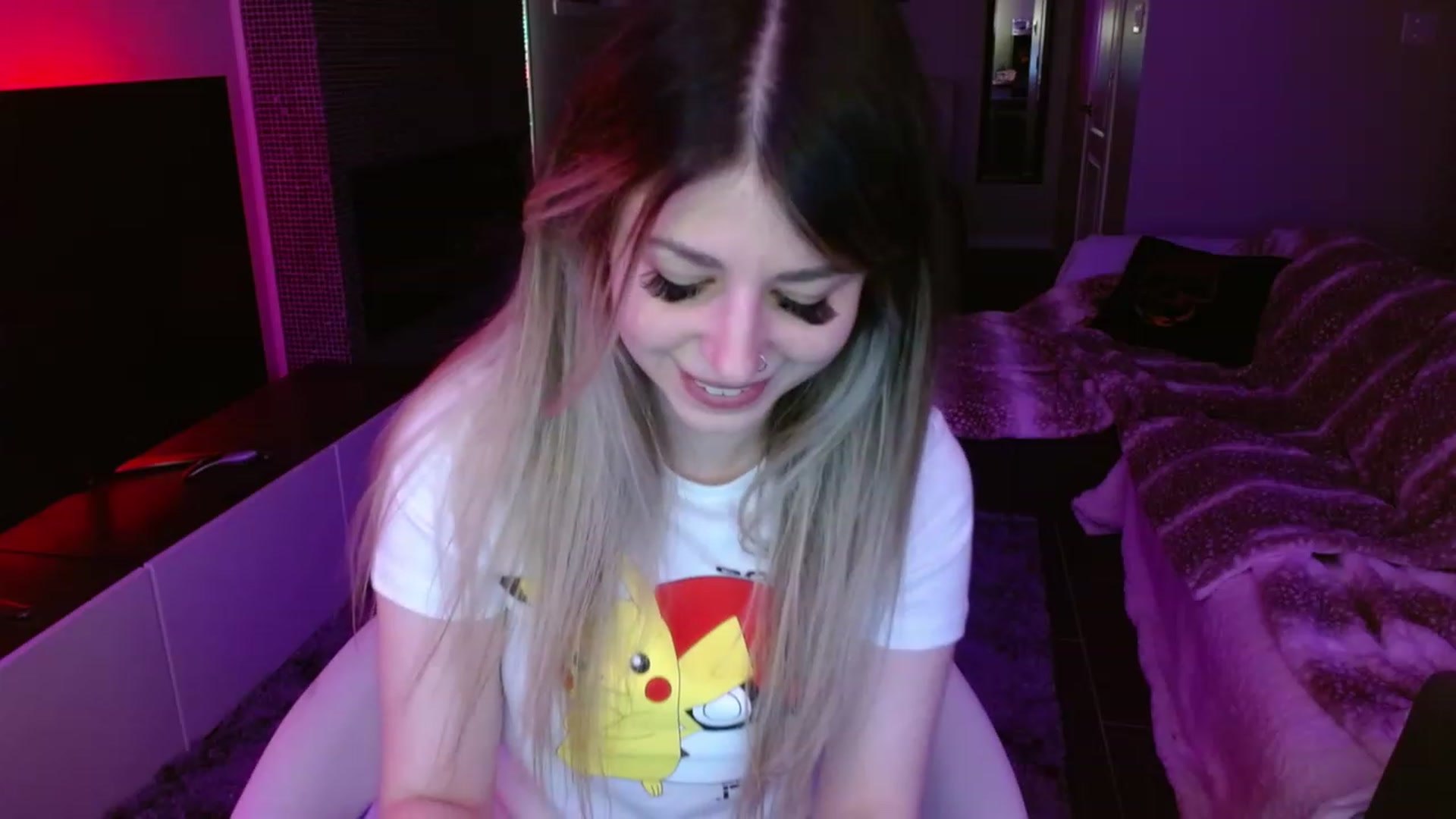 Gallery image thumbnail from Serafina's myfreecams stream on, 02/28/2024, 05:18 image 6 of 20