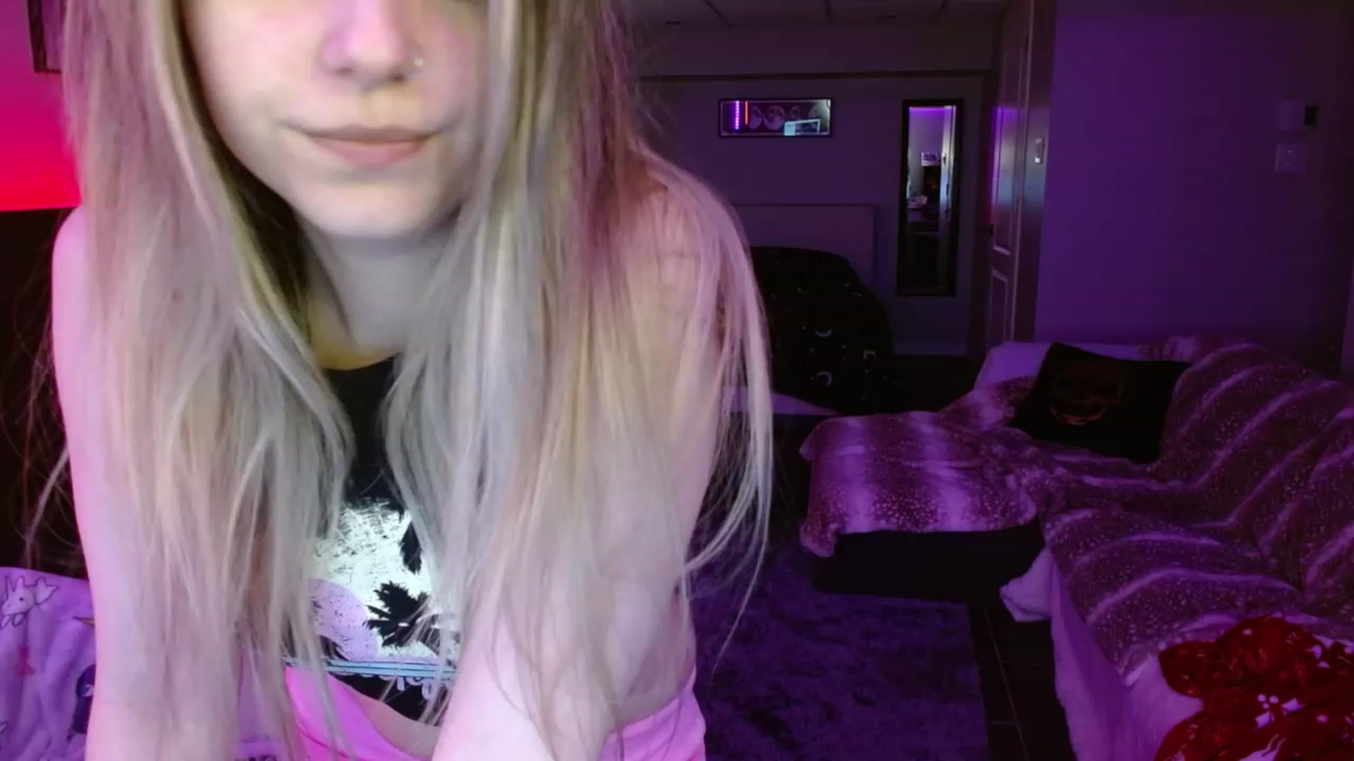 Gallery image thumbnail from Serafina's myfreecams stream on, 02/29/2024, 03:46 image 20 of 20