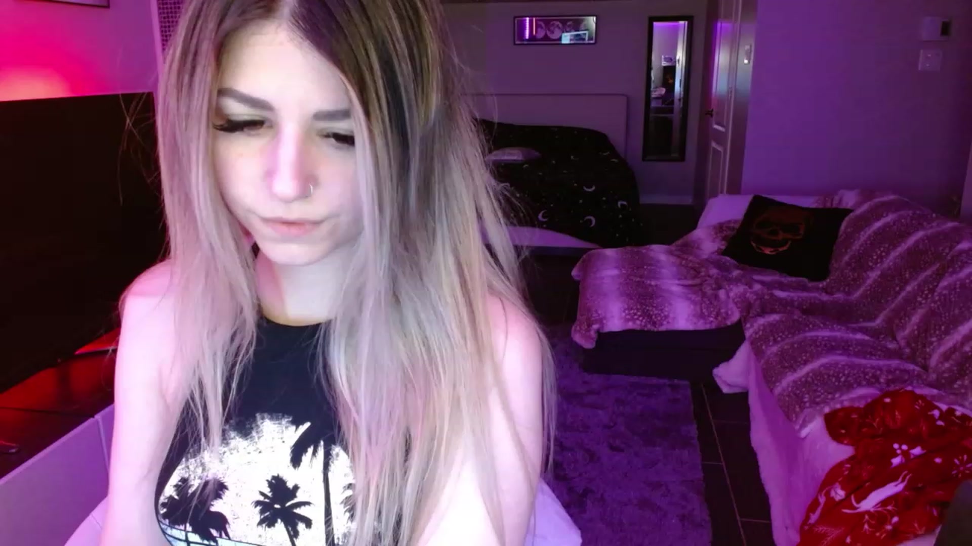 Gallery image thumbnail from Serafina's myfreecams stream on, 02/29/2024, 03:46 image 1 of 20